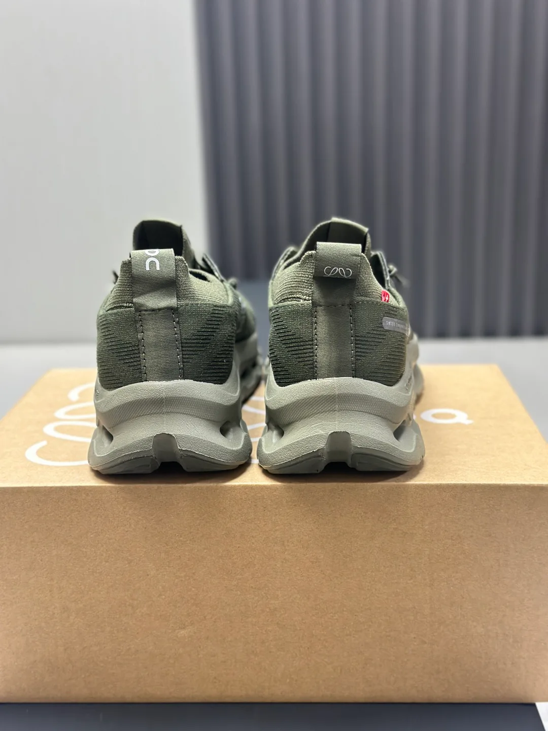 Кроссовки Женские Loewe 1992867