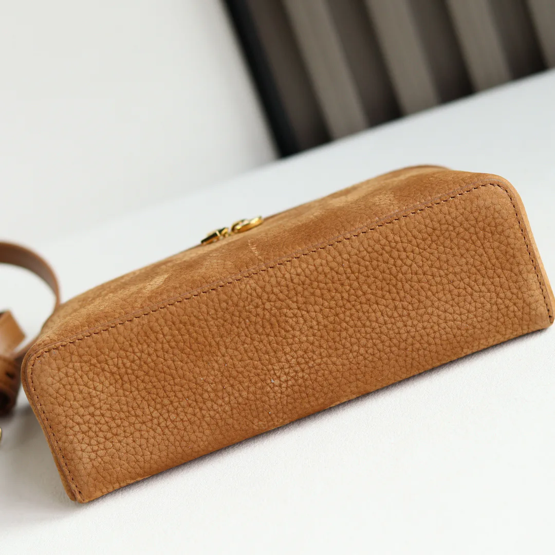 Сумки На Ремне Женские Loro Piana 963033