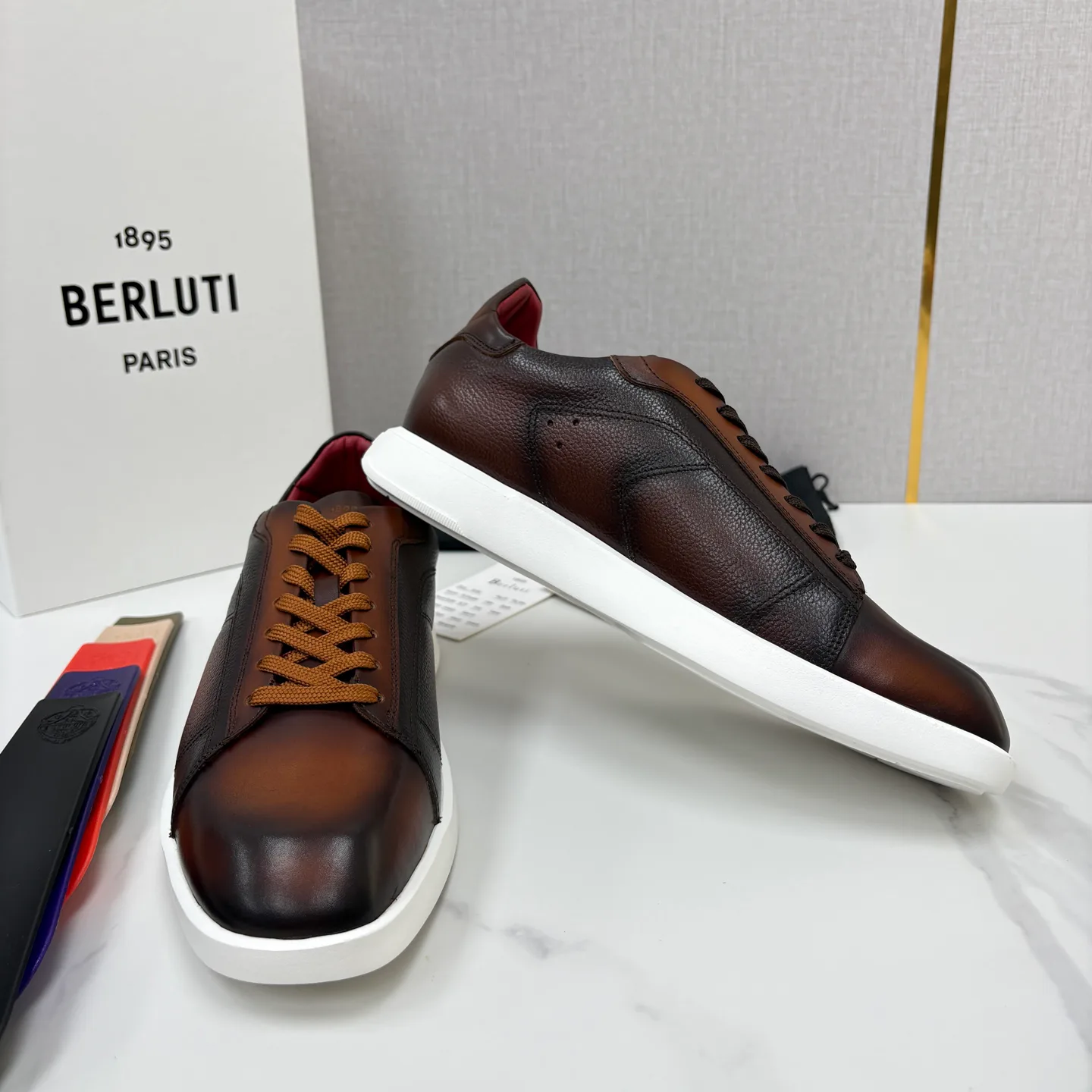 Кроссовки Мужские Berluti 17579115