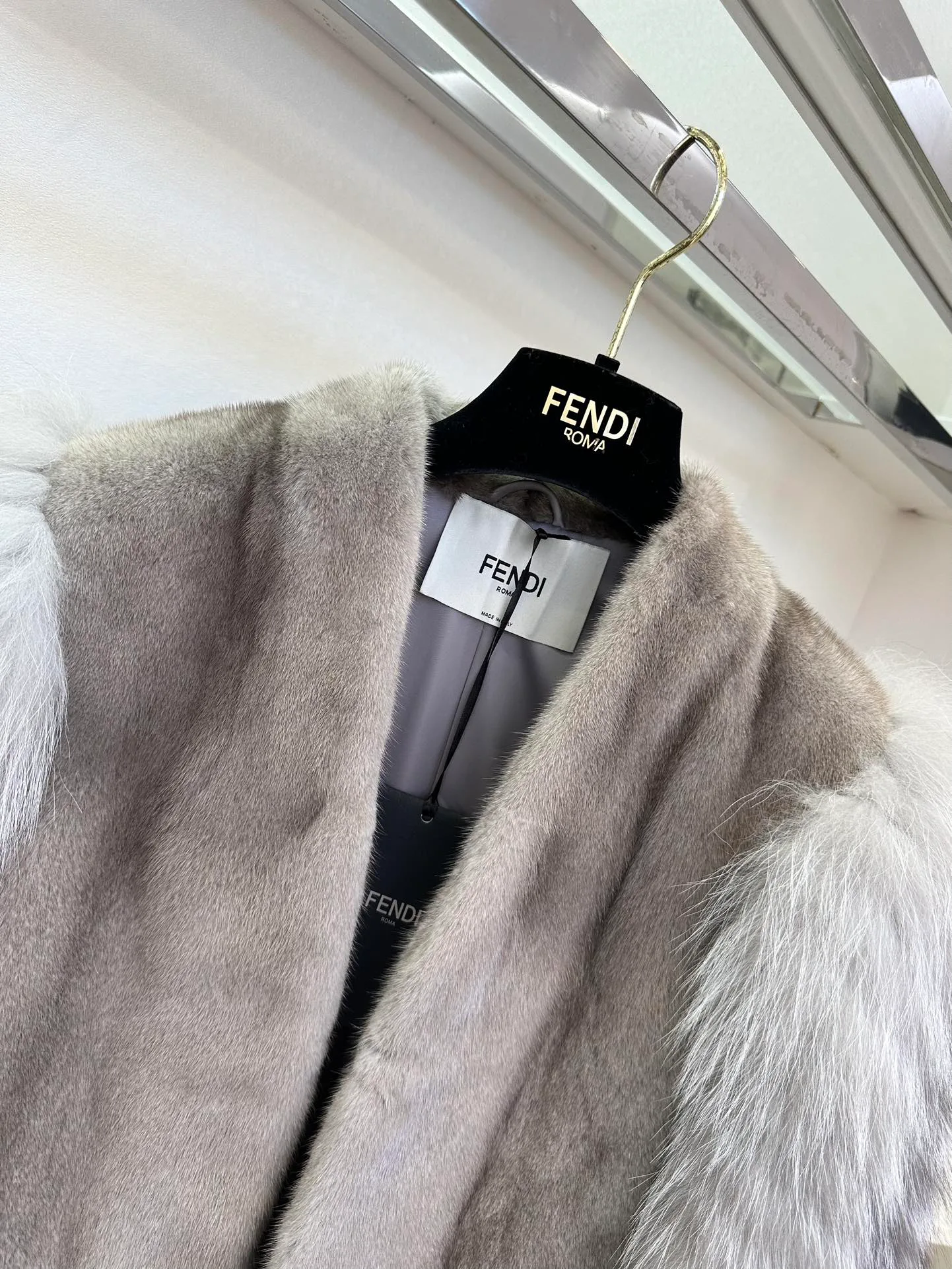 Шубы Женские Fendi 990618