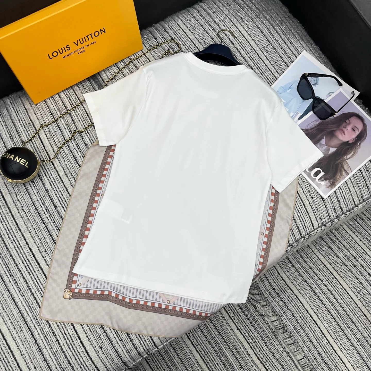 Футболки Женские Louis Vuitton 13356463