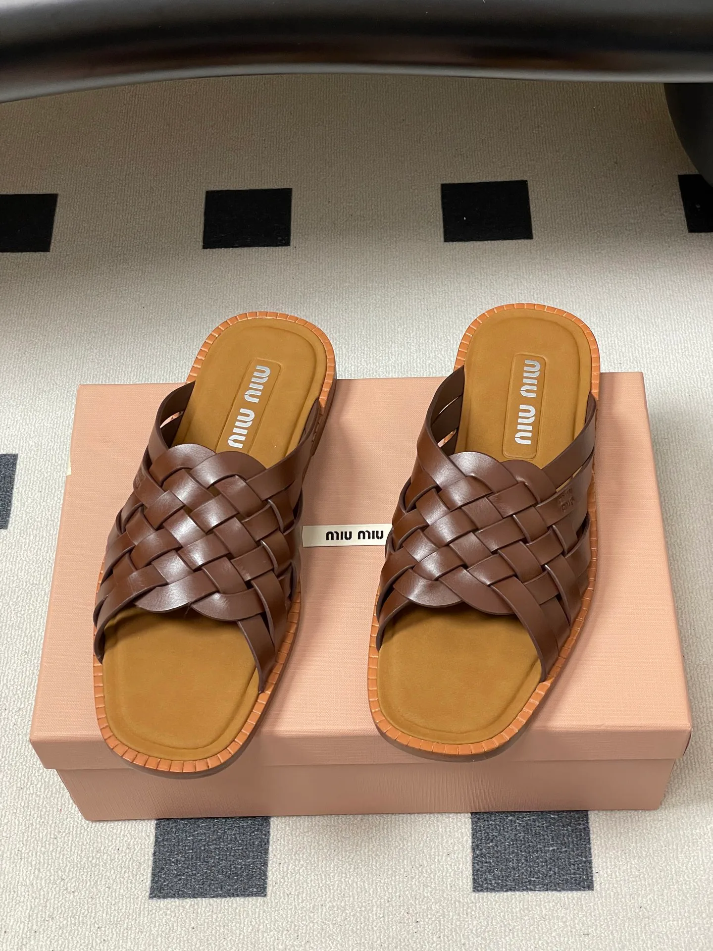 Сандалии Женские Miu Miu 11680146