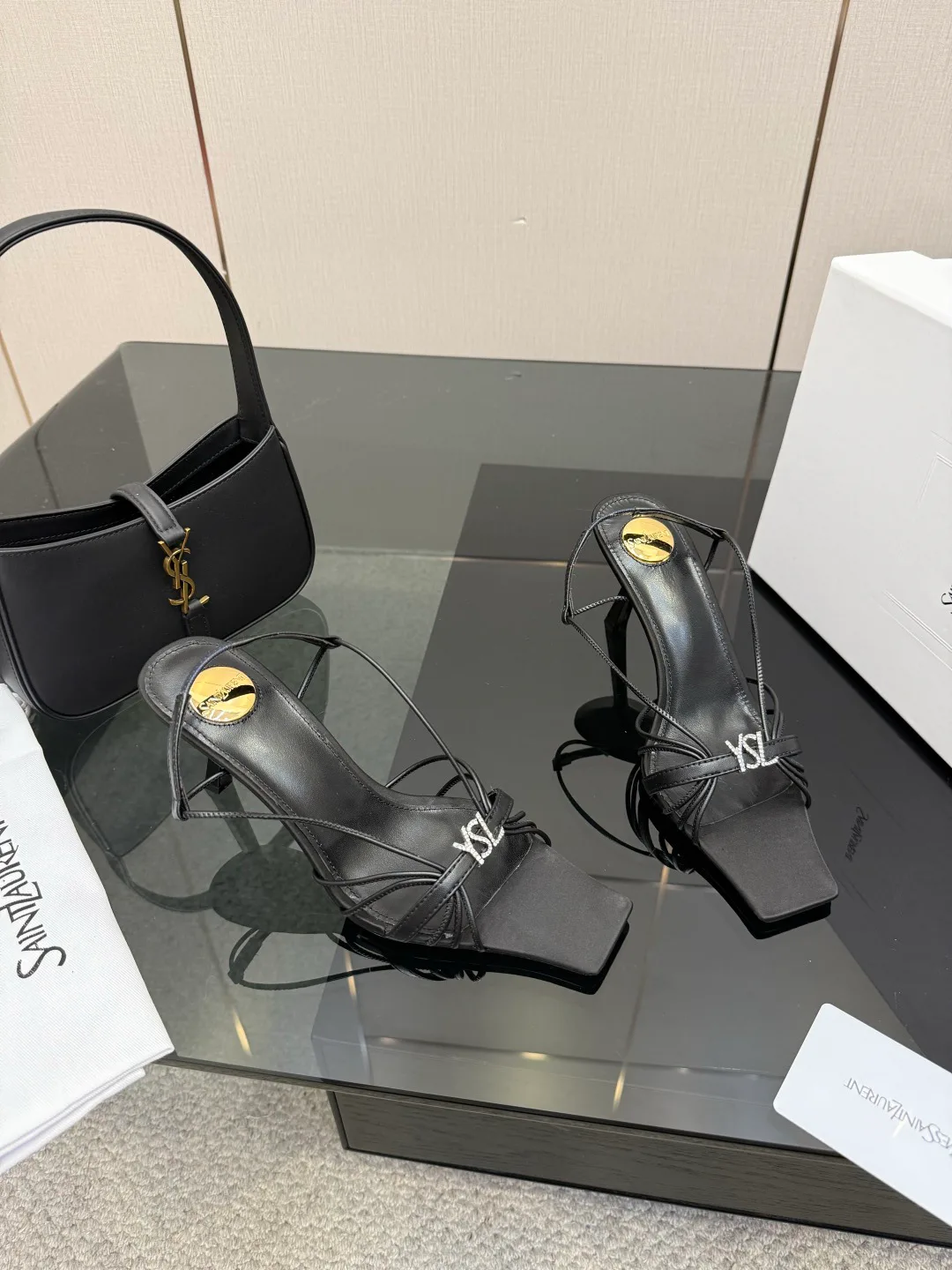 Босоножки Женские Saint Laurent 9632699