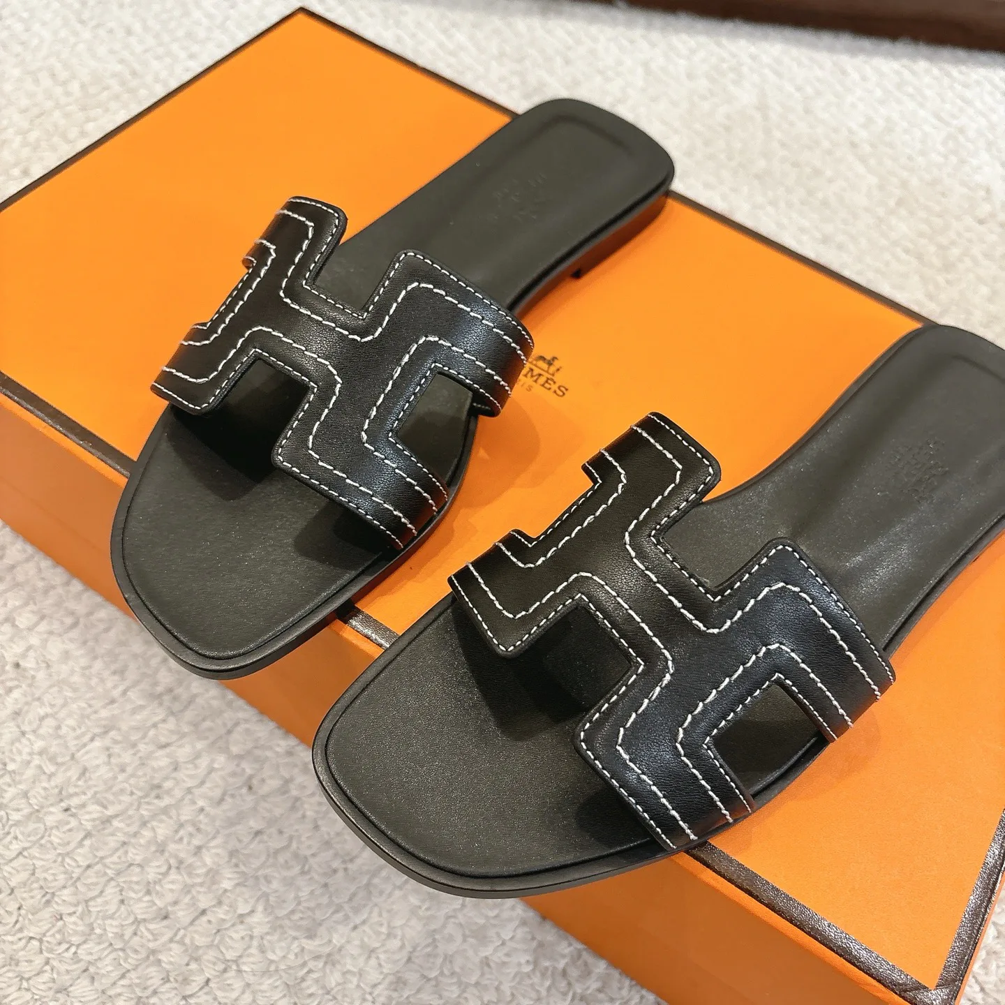 Шлепанцы Женские Hermes 879106