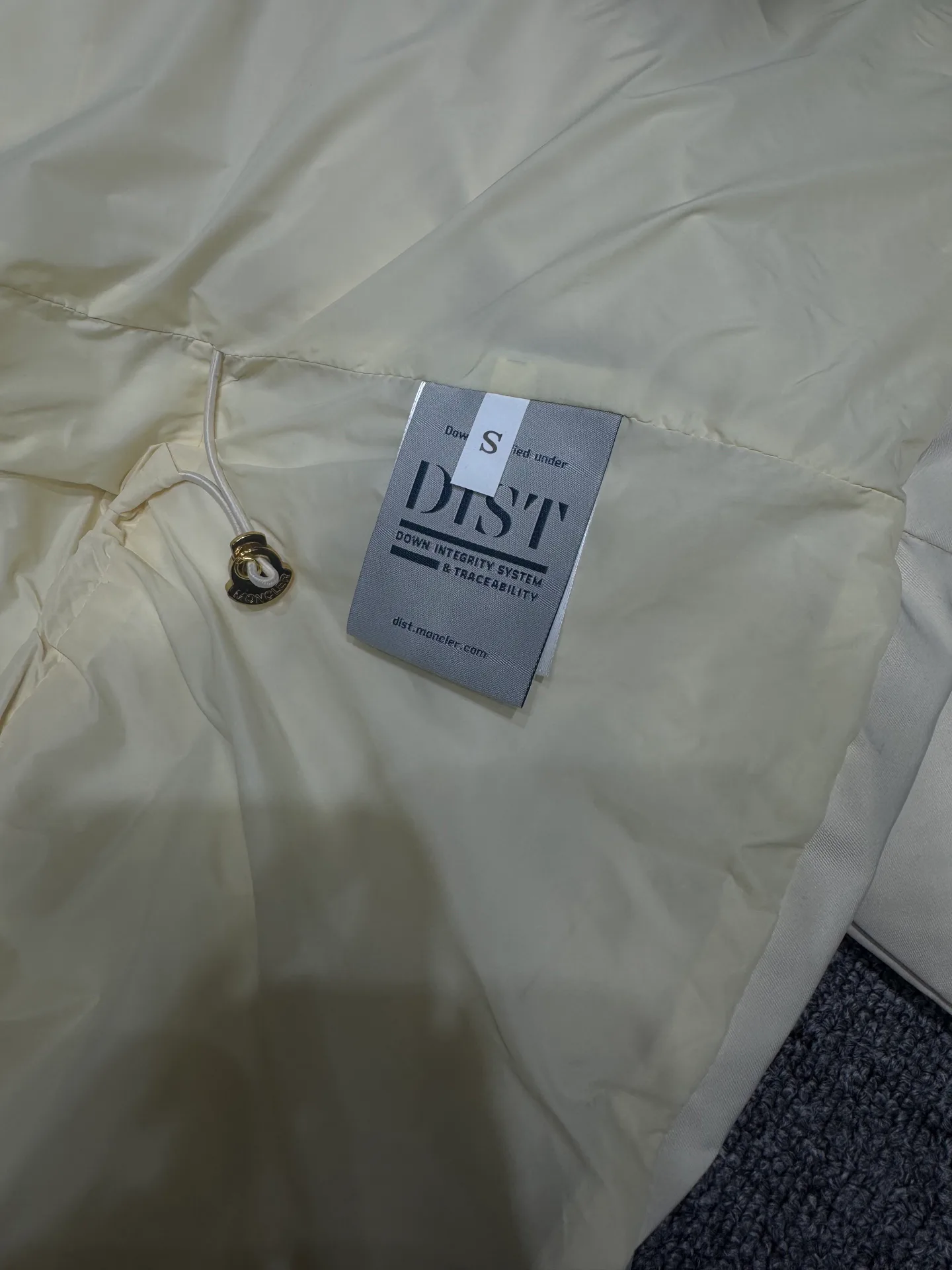 Куртки И Пуховики Женские Moncler 1434061