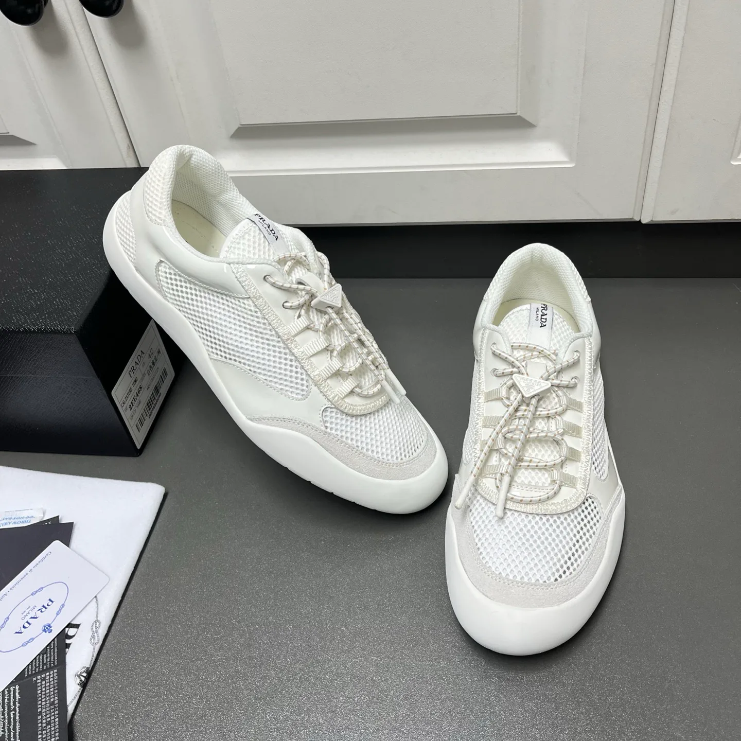 Кроссовки Мужские Prada 13216337