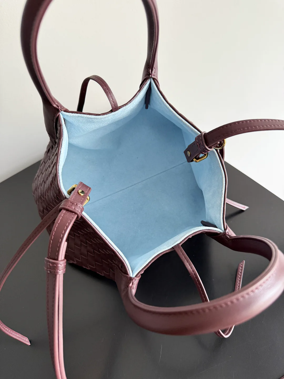 Классические Сумки Женские Bottega Veneta 11023508