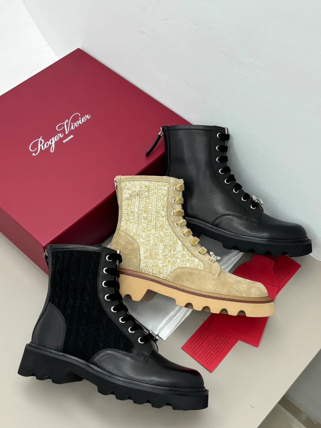Ботинки Женские Roger Vivier 18732029