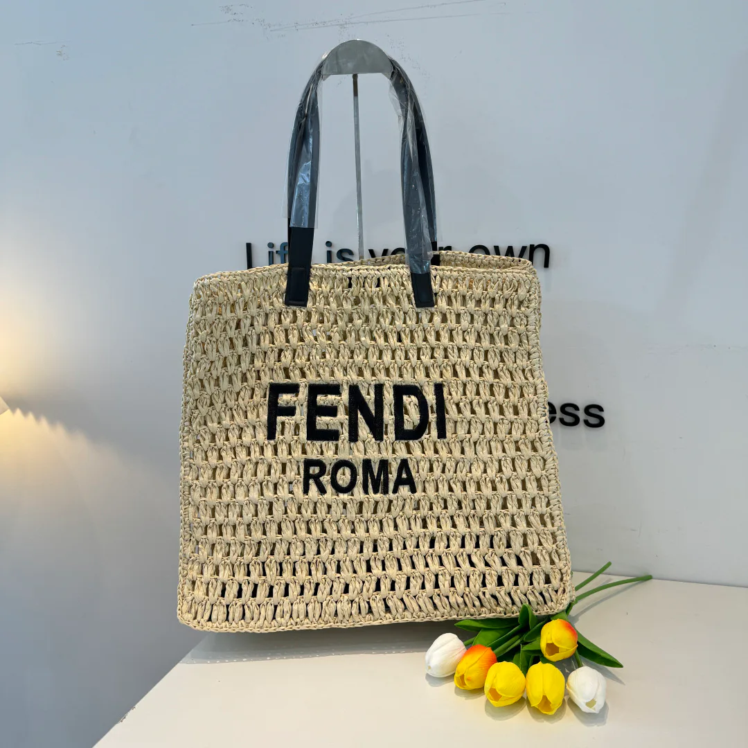 Классические Сумки Женские Fendi 12765006