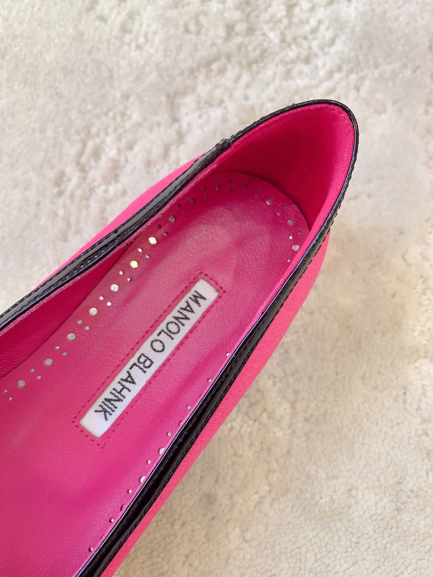 Туфли Женские Manolo Blahnik 18698282