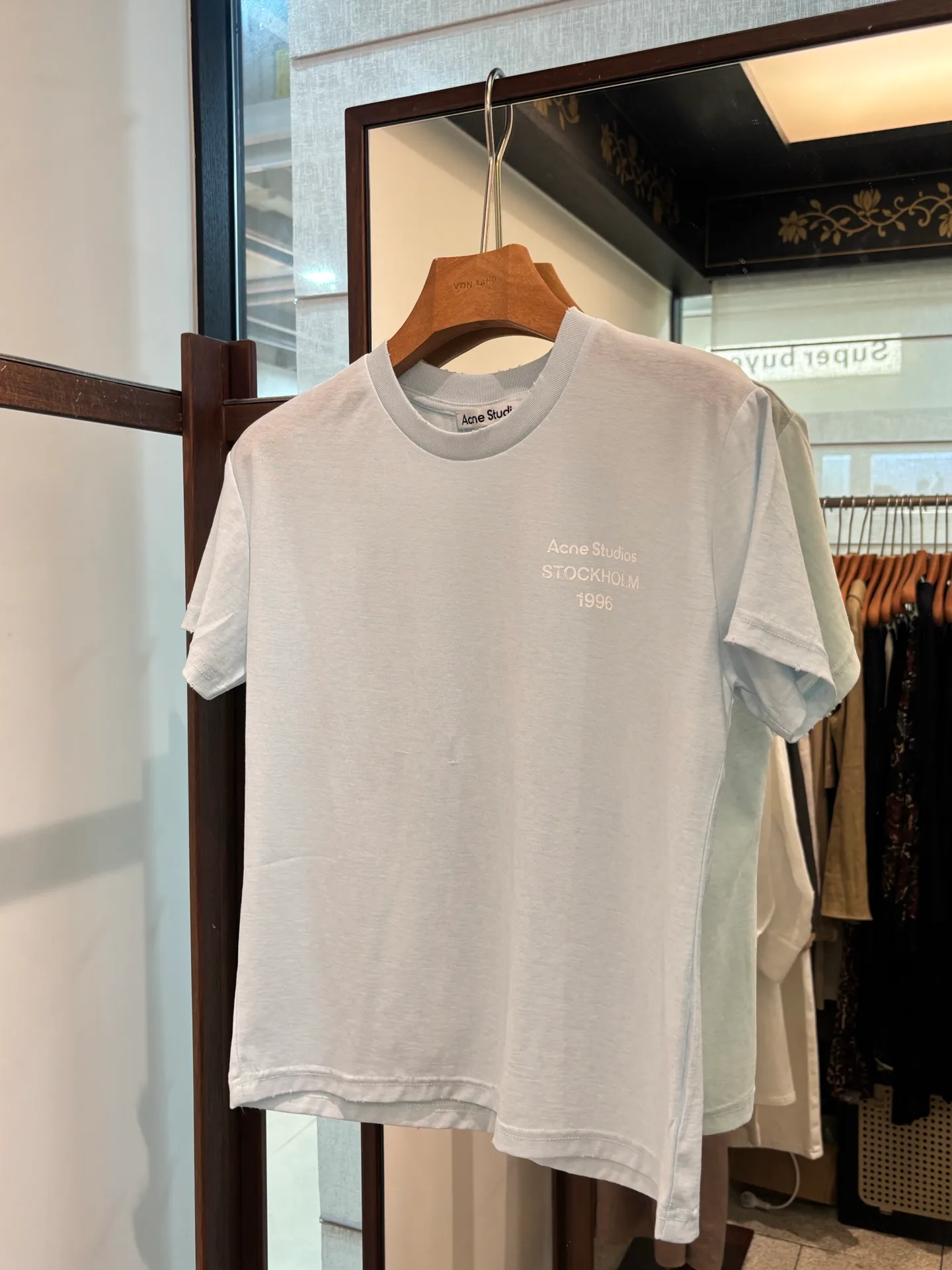 Футболки Женские Acne Studios 17454136