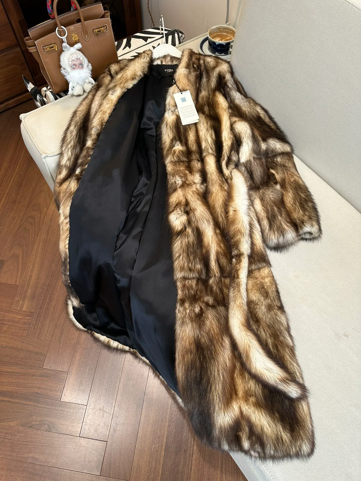 Шубы Женские Fendi 560921