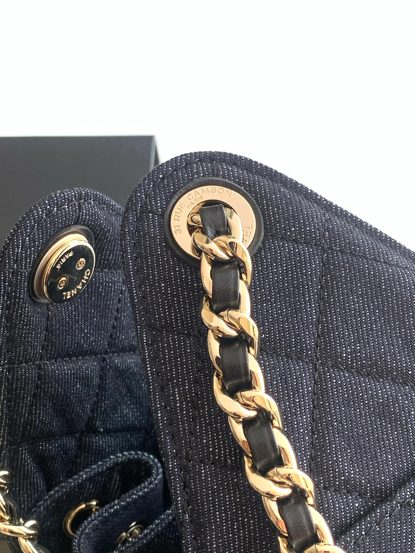 Классические Сумки Женские Chanel 12605789