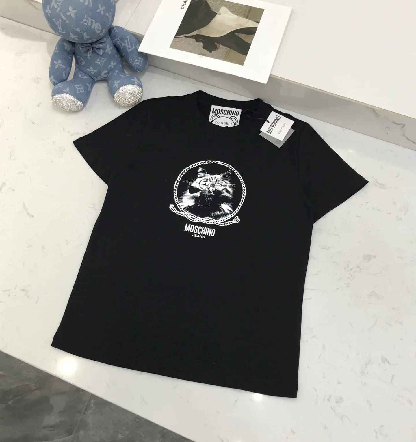 Футболки Женские Moschino 11734001