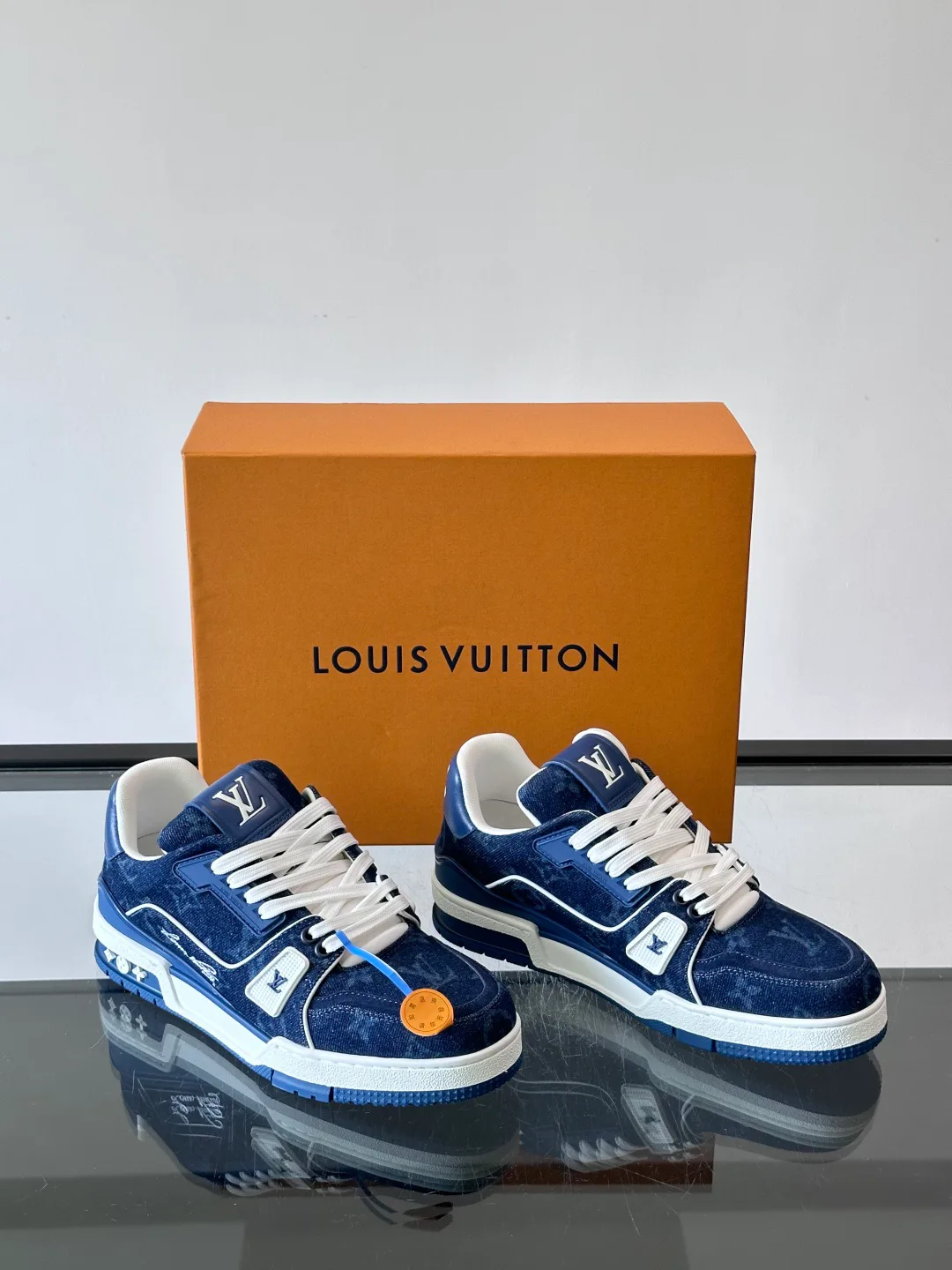 Кроссовки Мужские Louis Vuitton 18321740