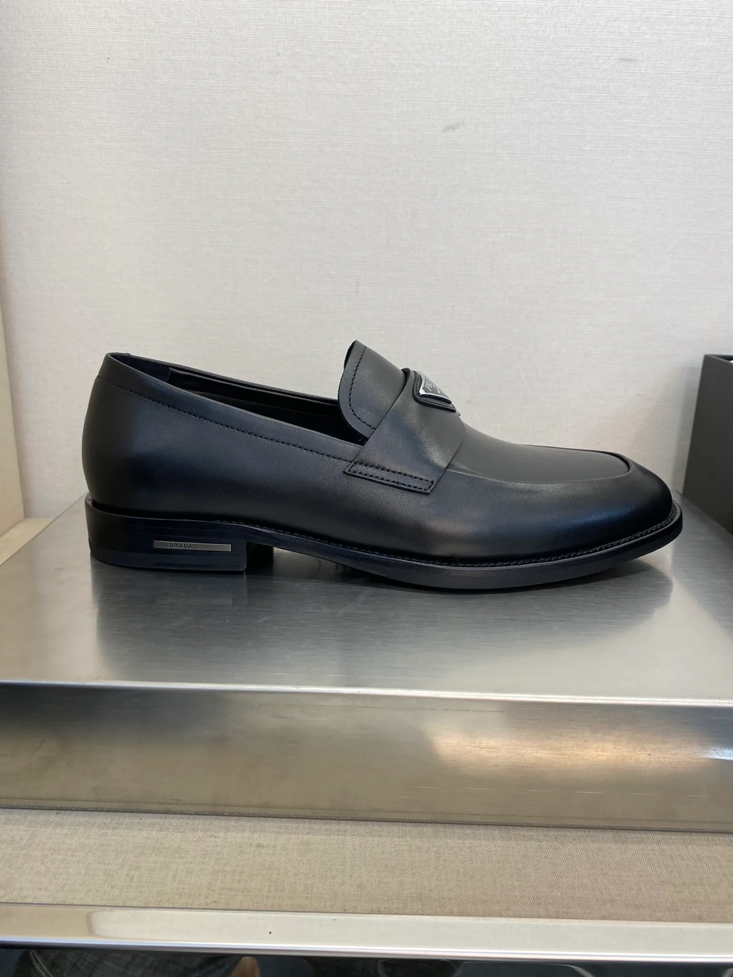 Лоферы И Туфли Мужские Prada 18079114