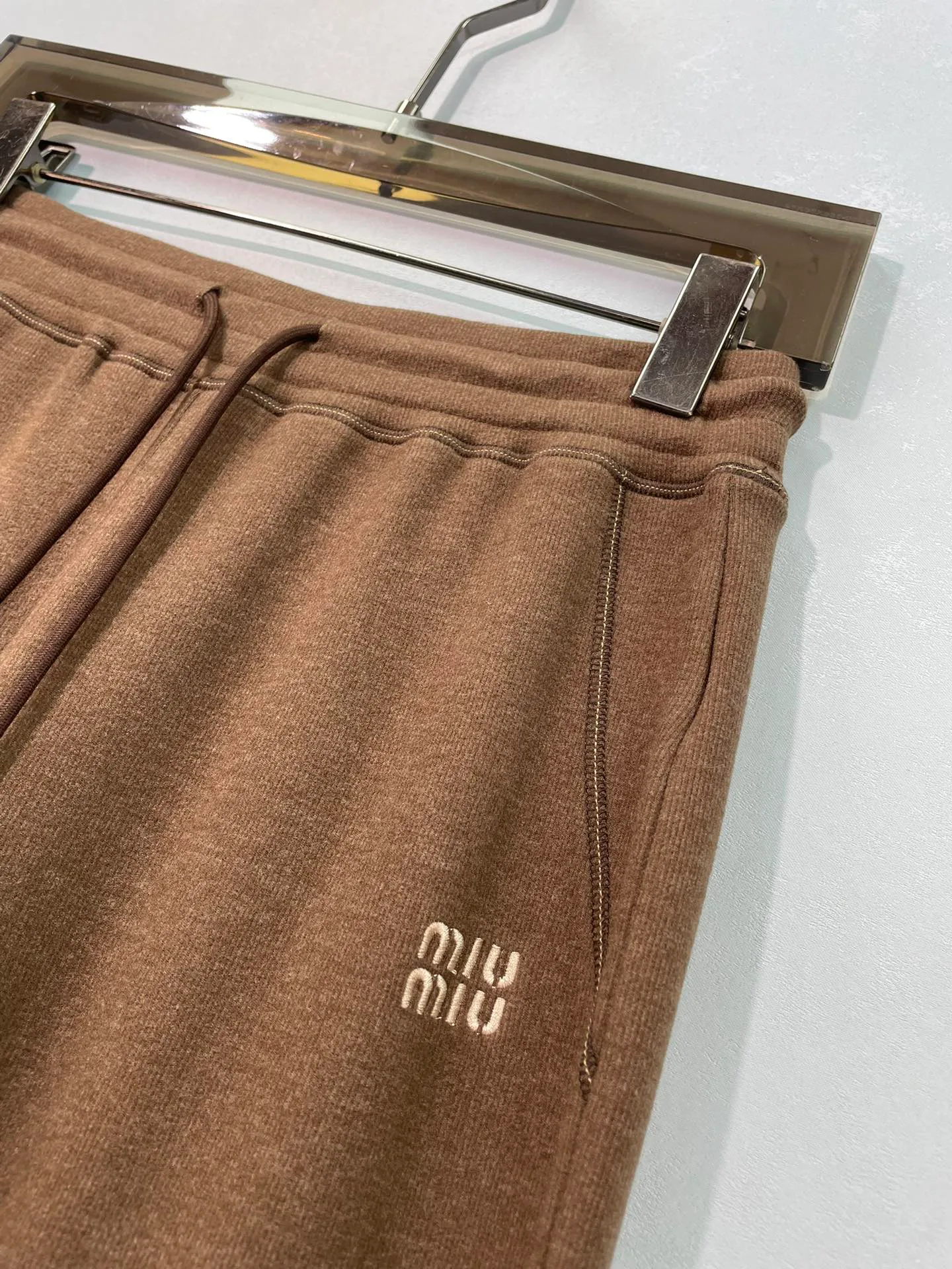 Брюки Женские Miu Miu 18735899