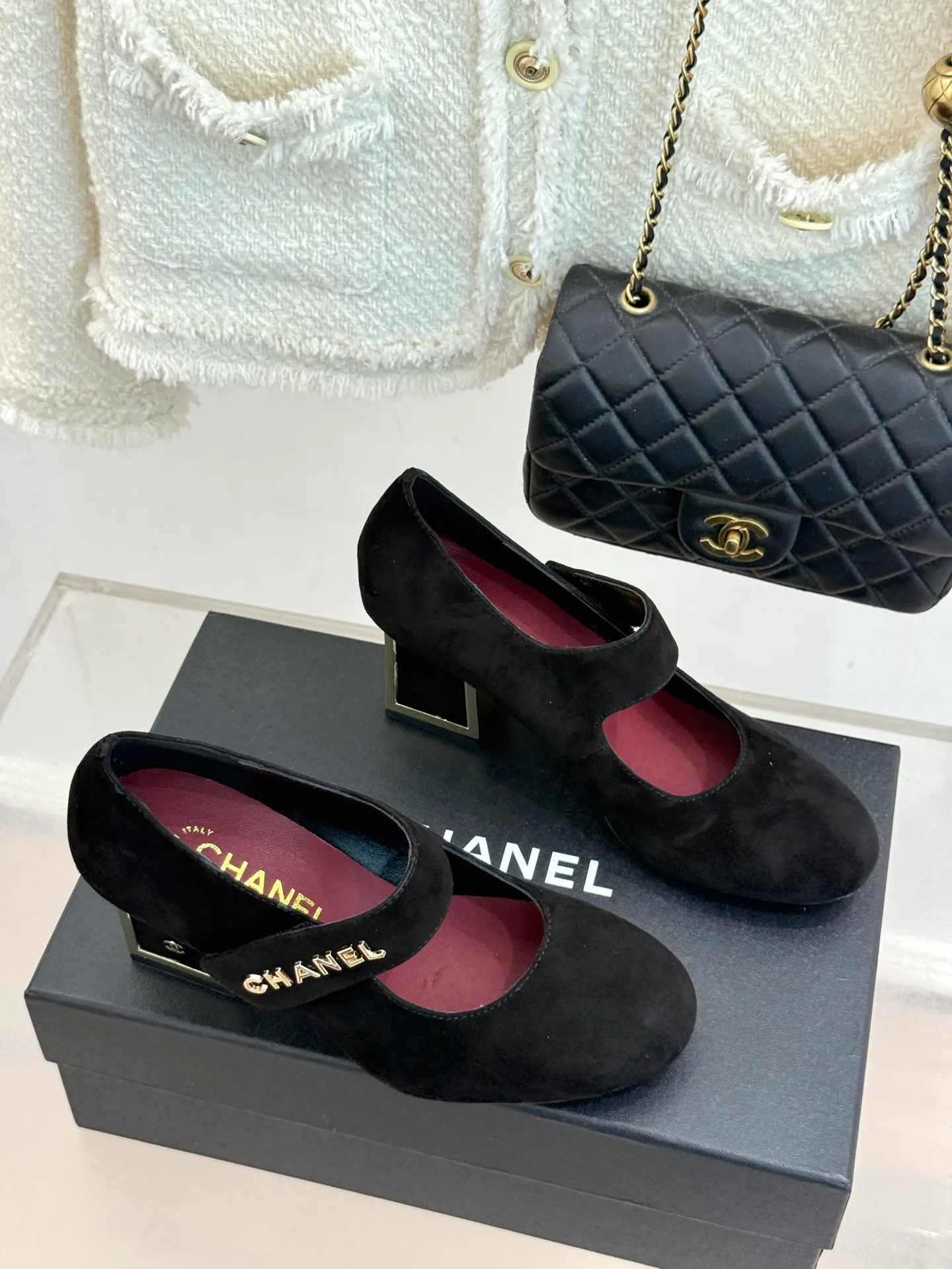 Туфли Женские Chanel 18092666