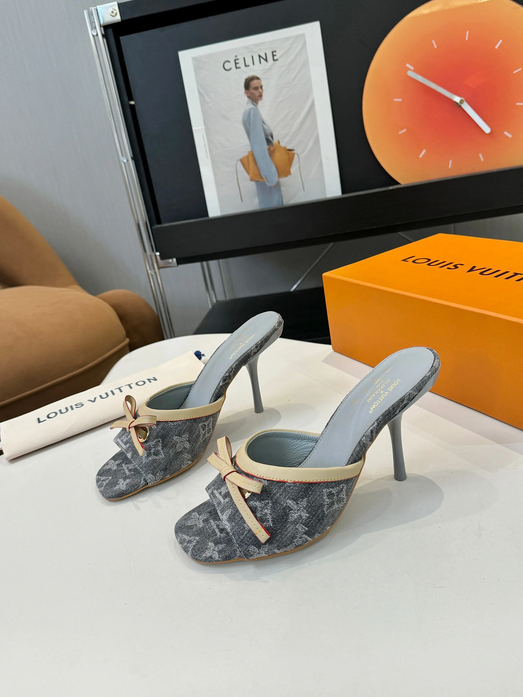 Босоножки Женские Louis Vuitton 11190673