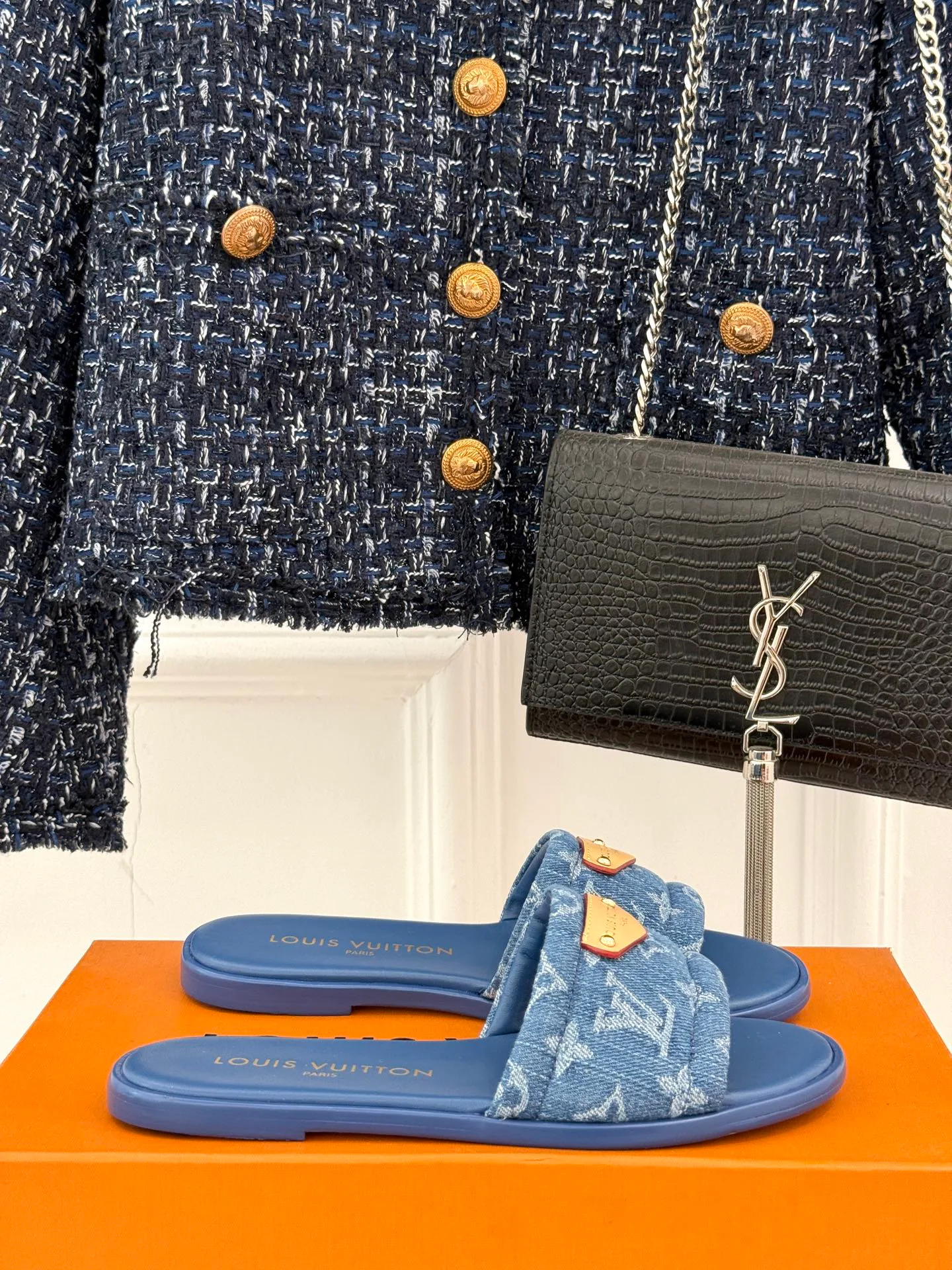 Шлепанцы Женские Louis Vuitton 36321