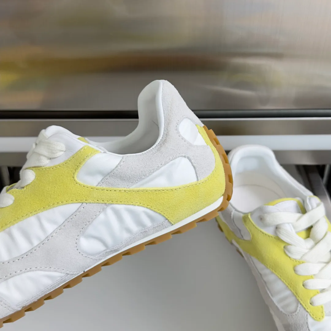 Кроссовки Женские Bottega Veneta 11595720