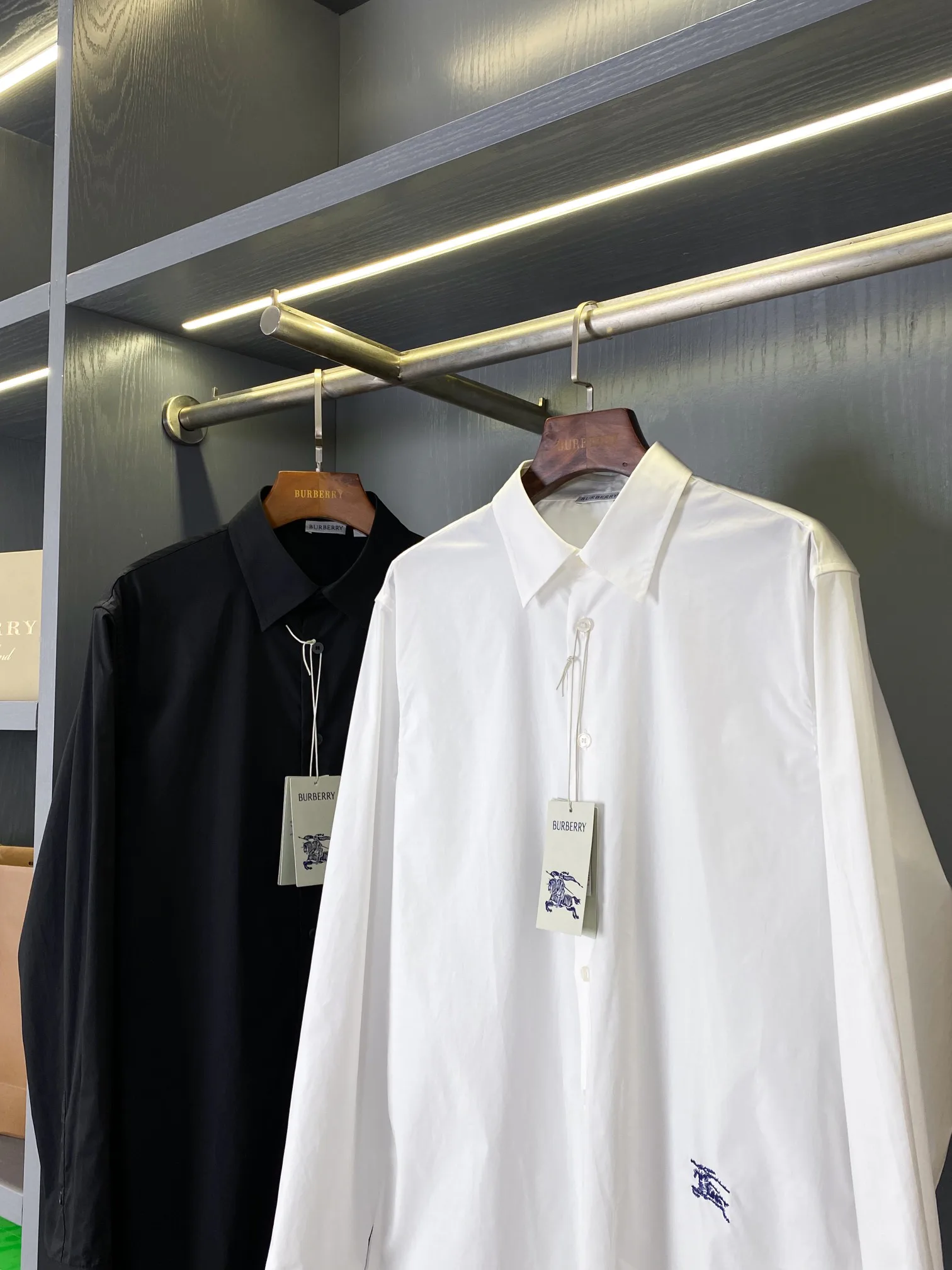 Рубашки Женские Burberry 10952443