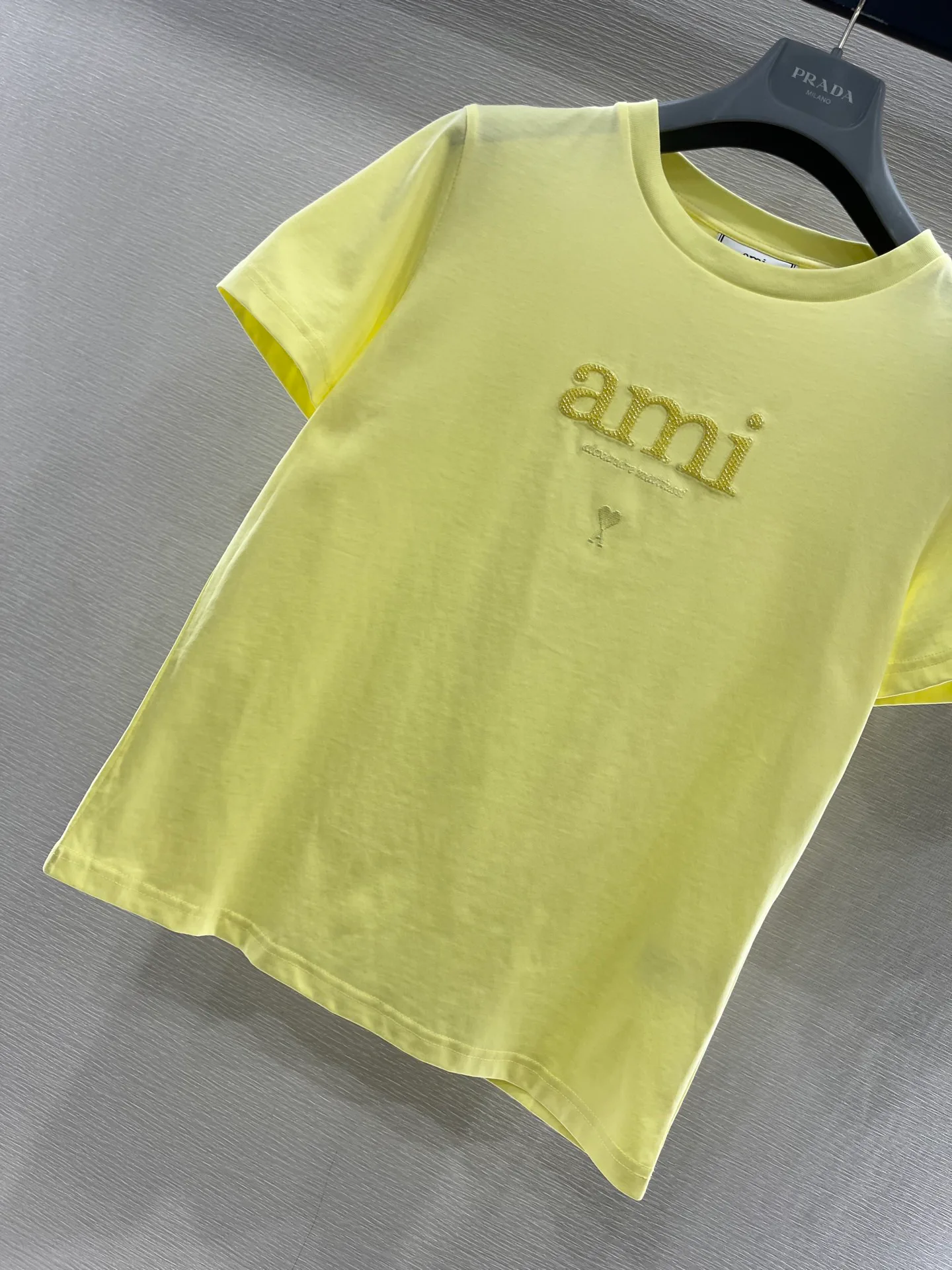 Футболки Женские Ami Paris 1273180