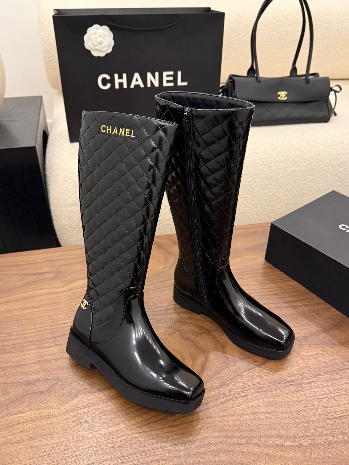 Сапоги Женские Chanel 18092654