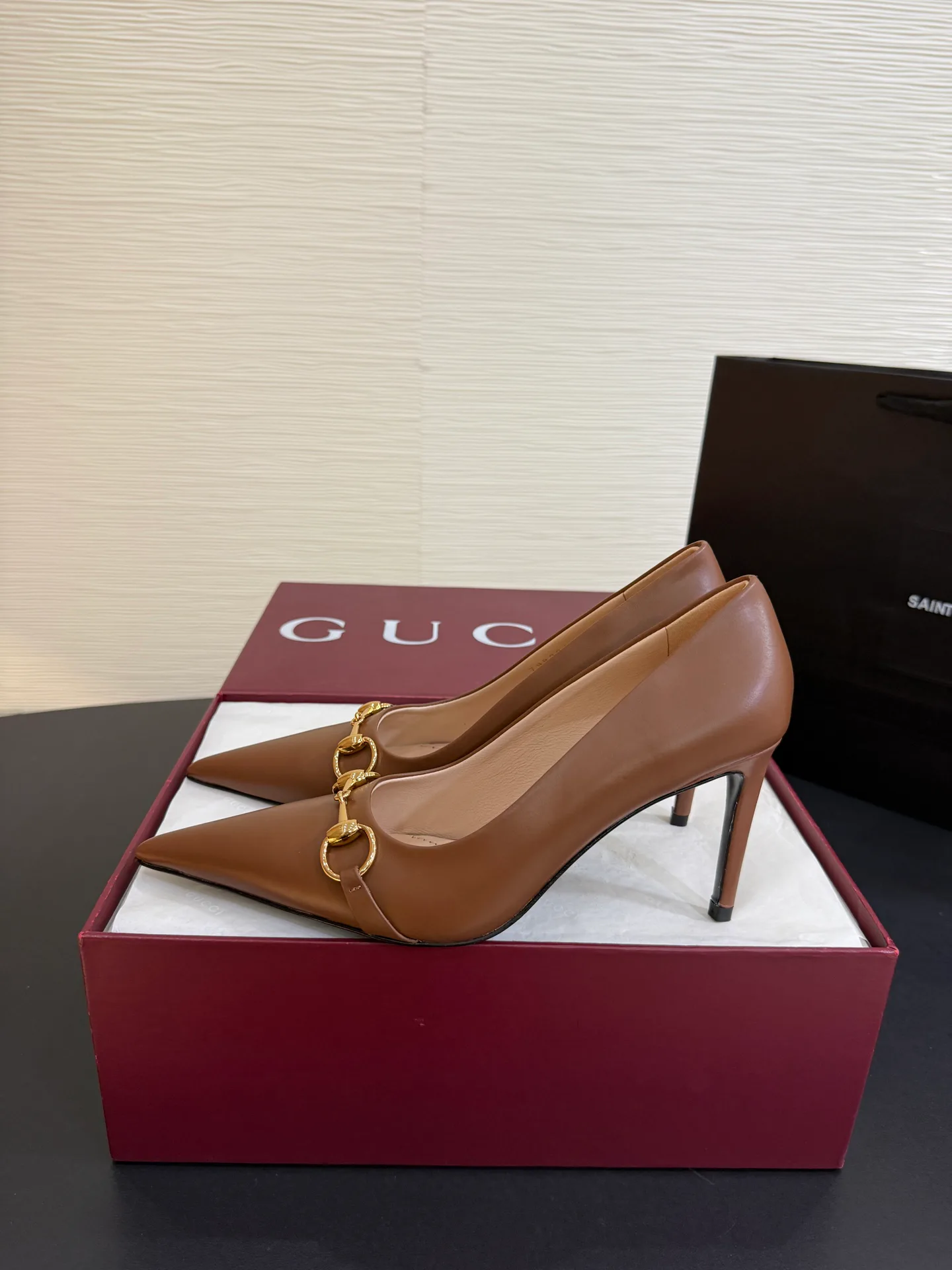 Туфли Женские Gucci 18444620