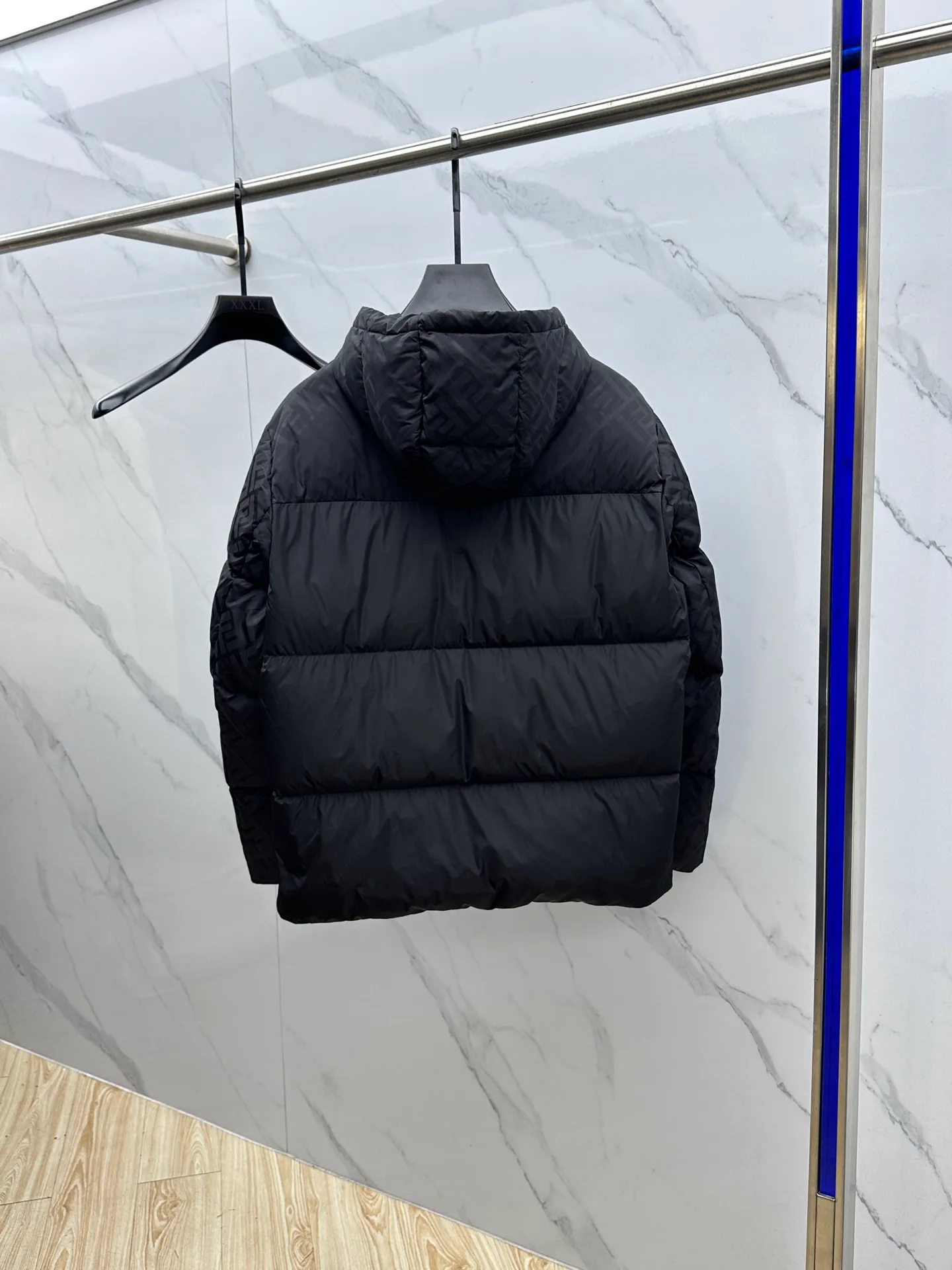 Куртки И Пуховики Мужские Fendi 392513