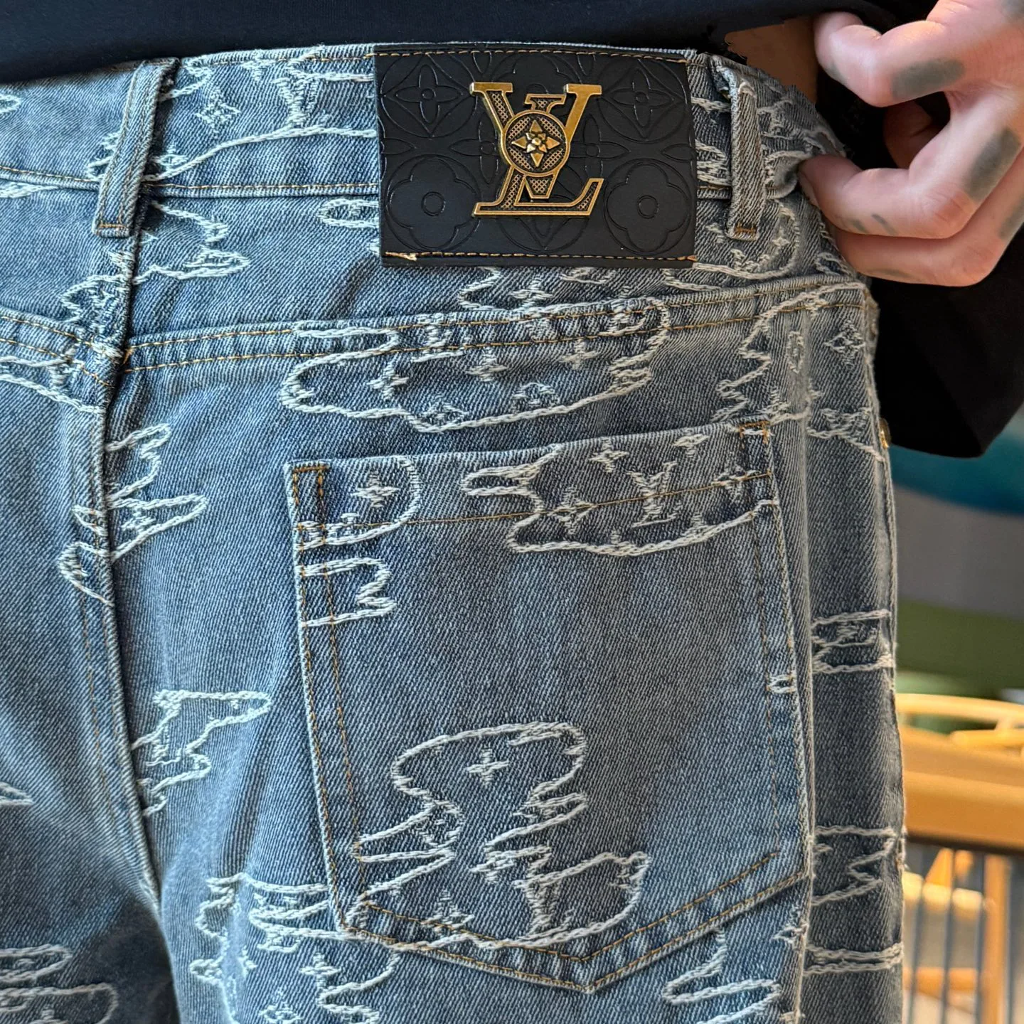 Джинсы Мужские Louis Vuitton 13538159