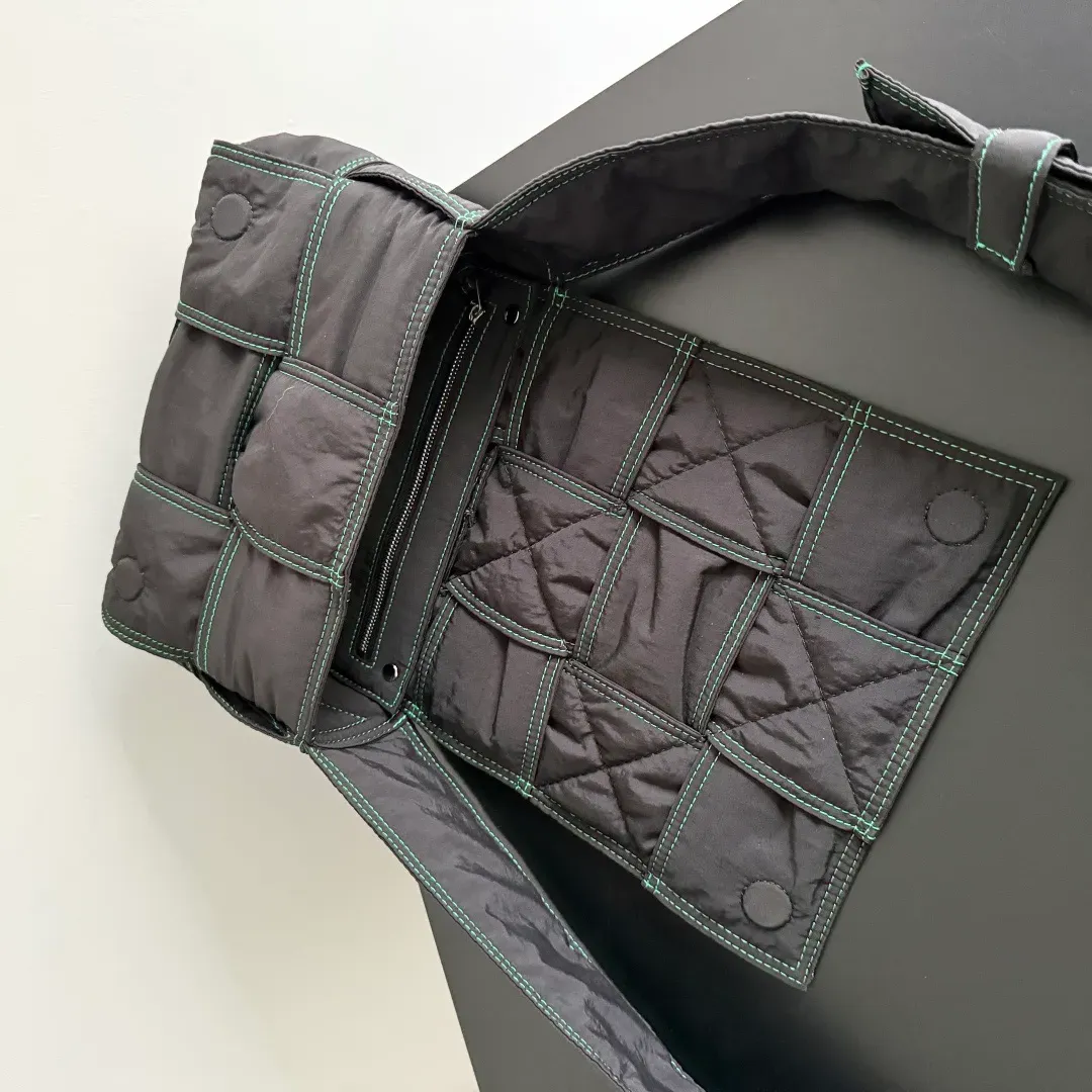 Классические Сумки Женские Bottega Veneta 4304754