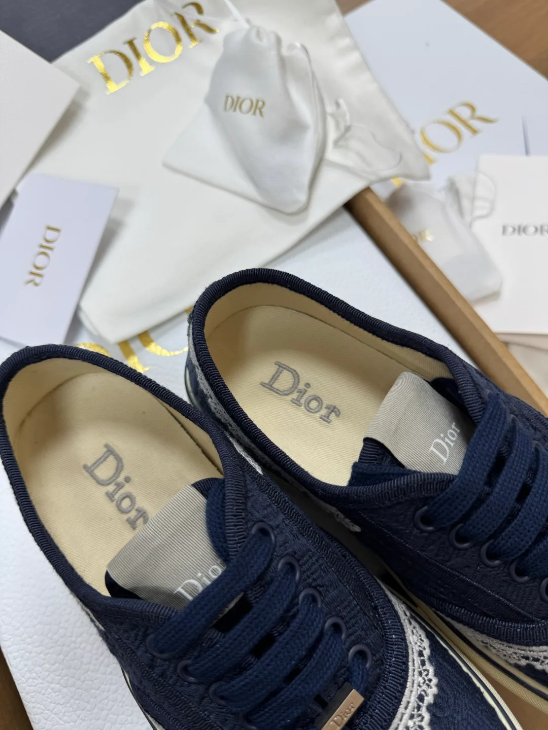 Кроссовки Женские Christian Dior 17902823