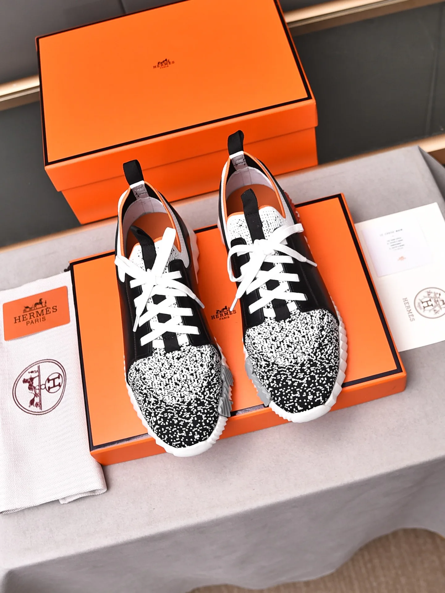 Кроссовки Женские Hermes 1277027