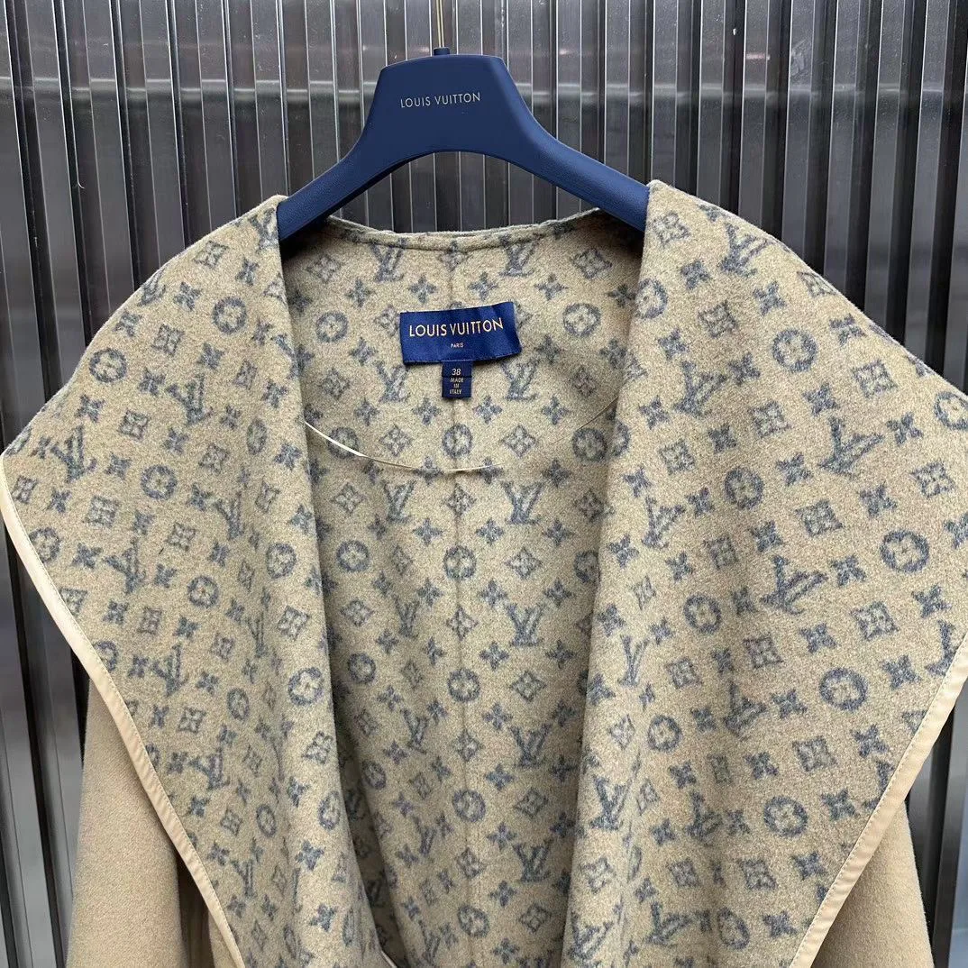 Пальто Женские Louis Vuitton 19800354