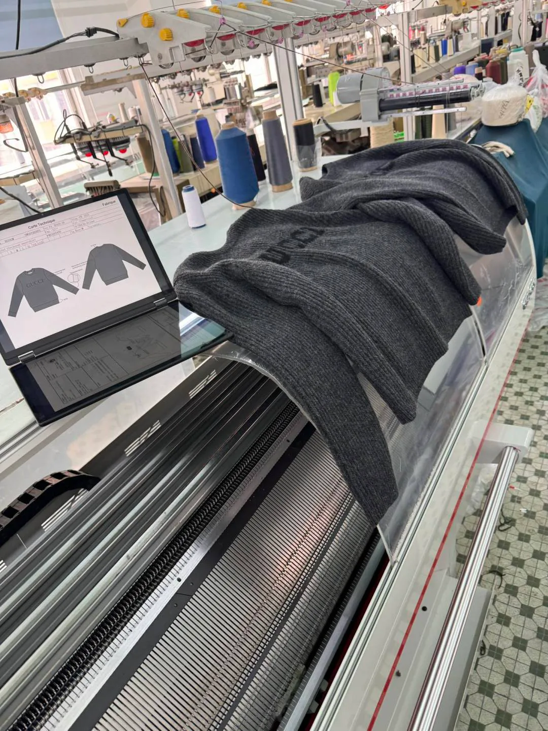 Джемперы И Свитеры Мужские Gucci 2186683