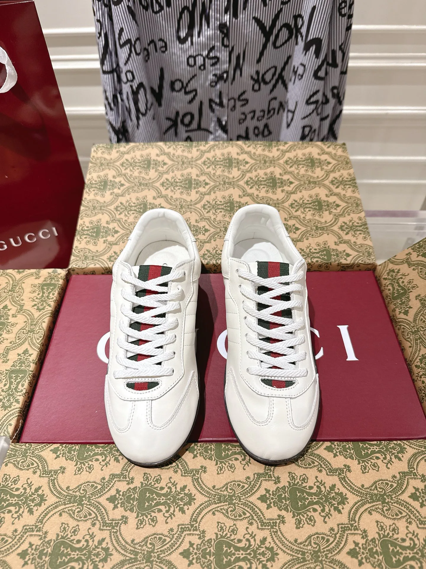 Кроссовки Мужские Gucci 15348798