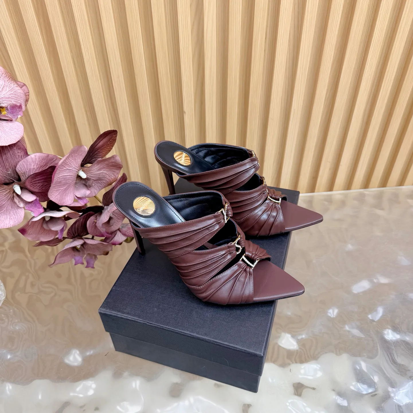 Туфли Женские Saint Laurent 10996525