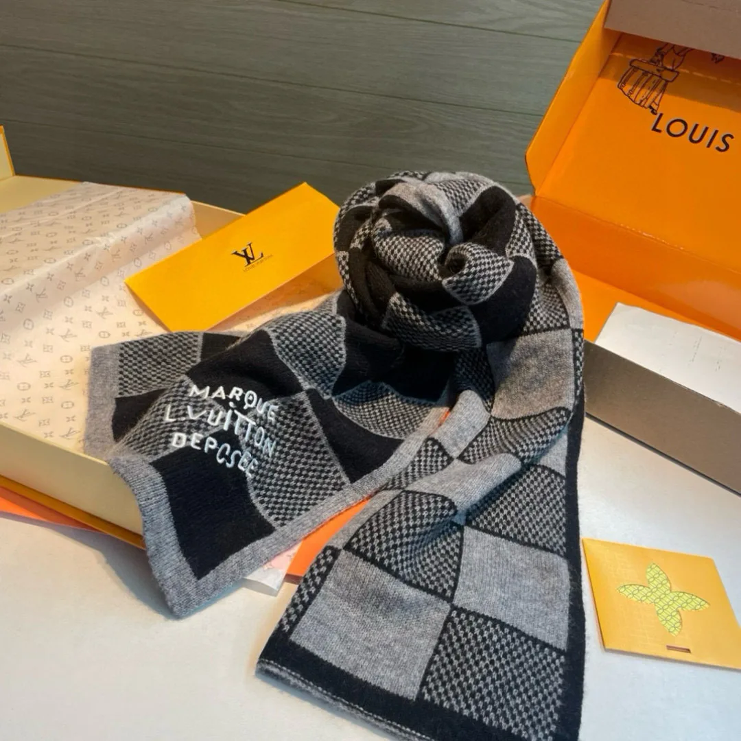 Шарфы Louis Vuitton 498289