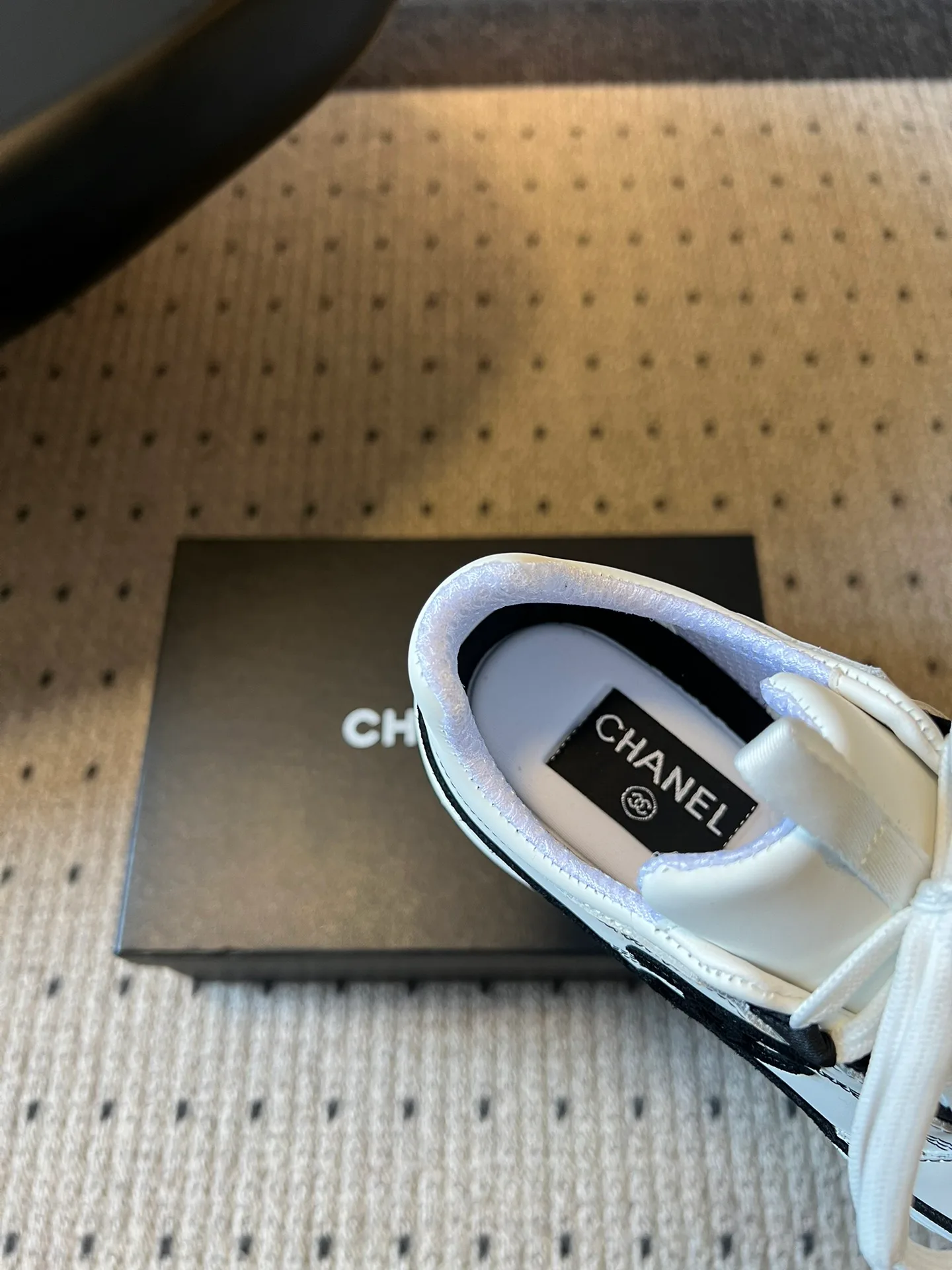Кроссовки Женские Chanel 11414520