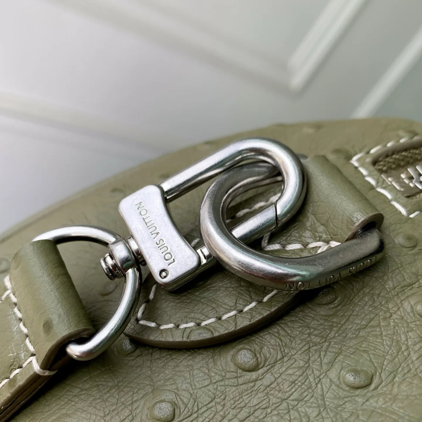 Классические Сумки Женские Louis Vuitton 13333543