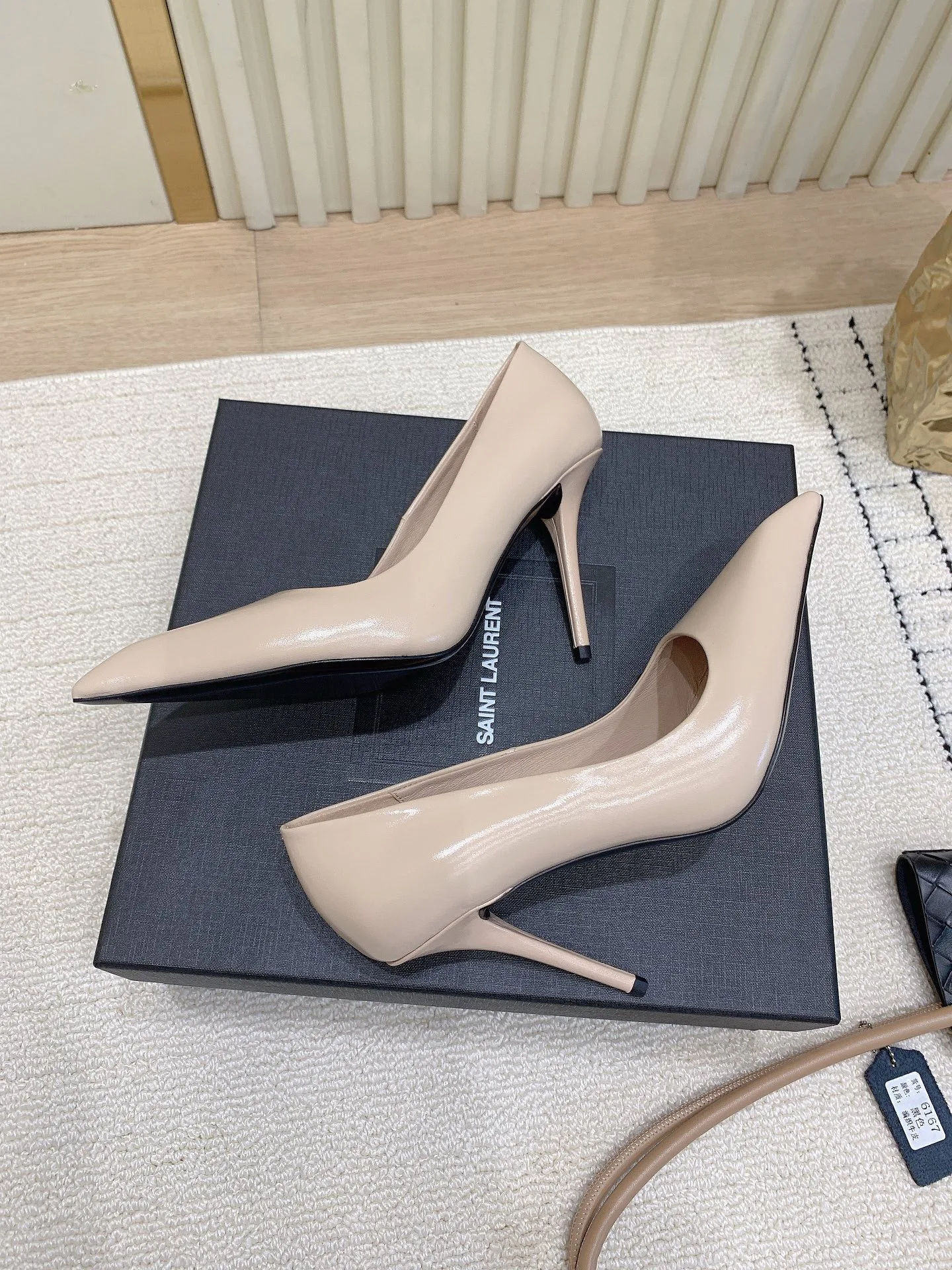 Туфли Женские Saint Laurent 4610101