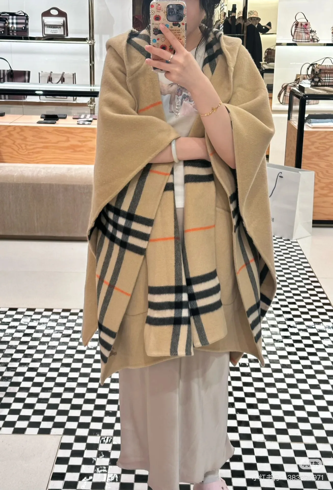 Пальто Женские Burberry 18653156