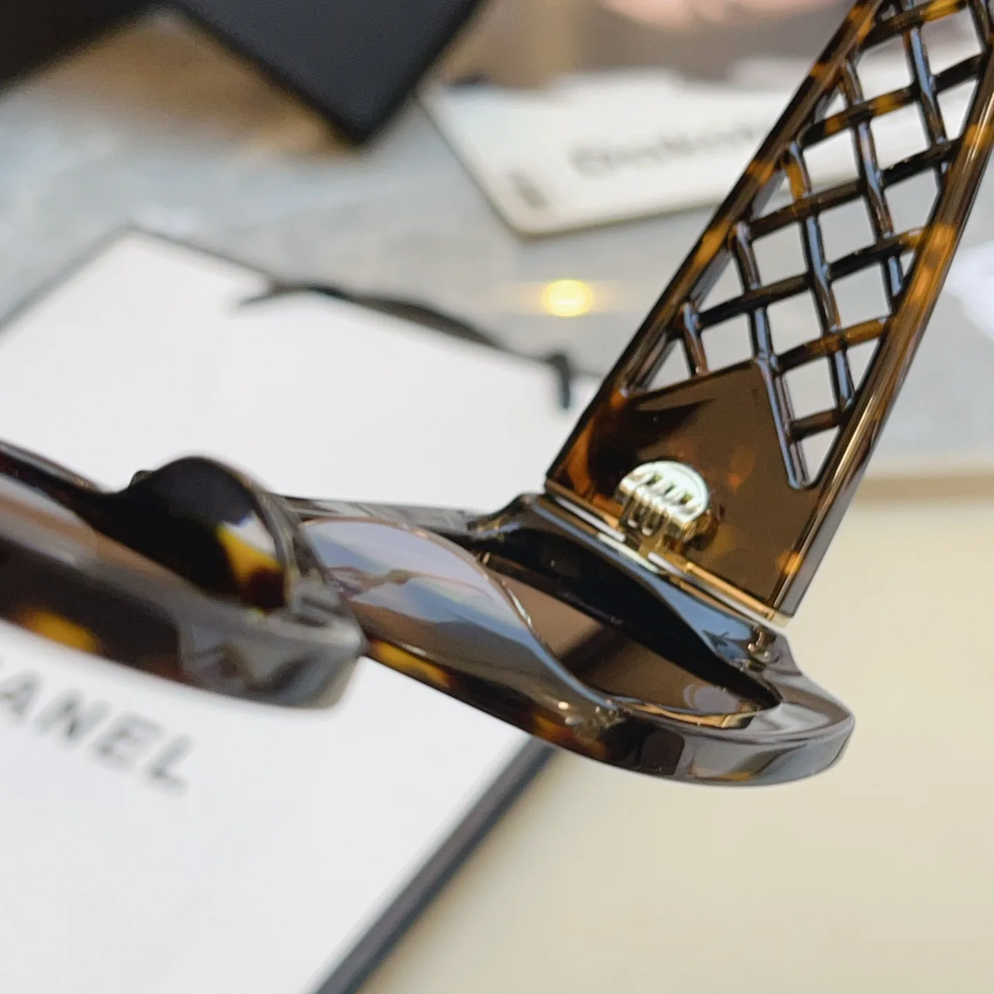 Очки Chanel 17529371