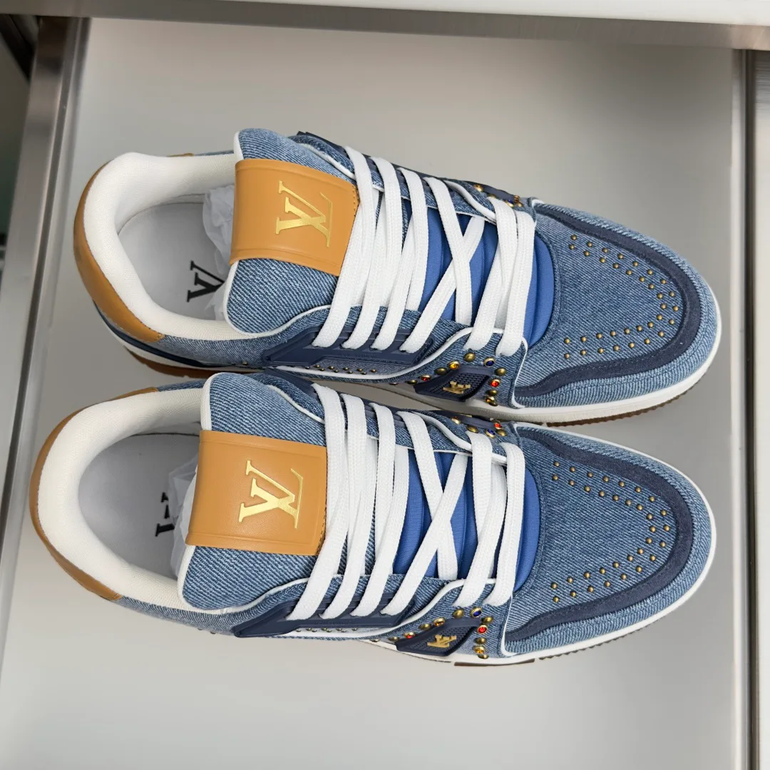 Кроссовки Мужские Louis Vuitton 17415482