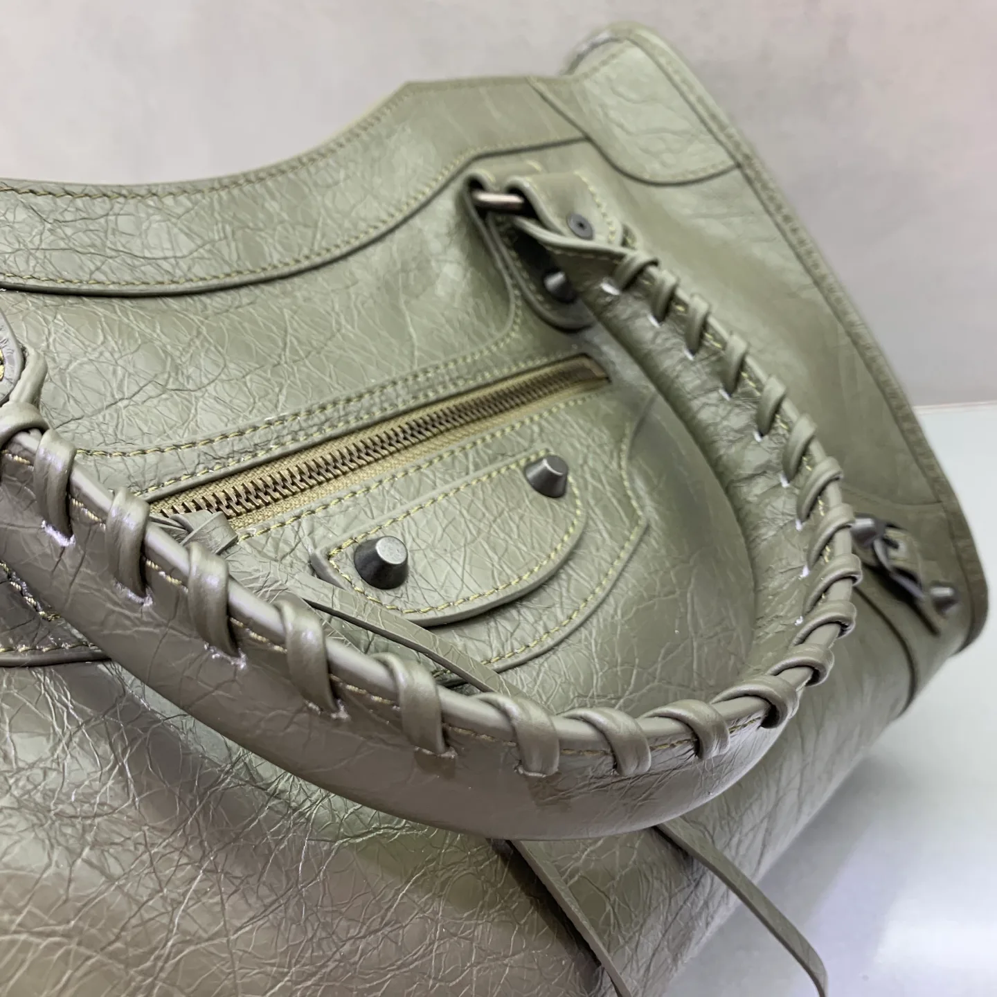 Классические Сумки Женские Balenciaga 11305244