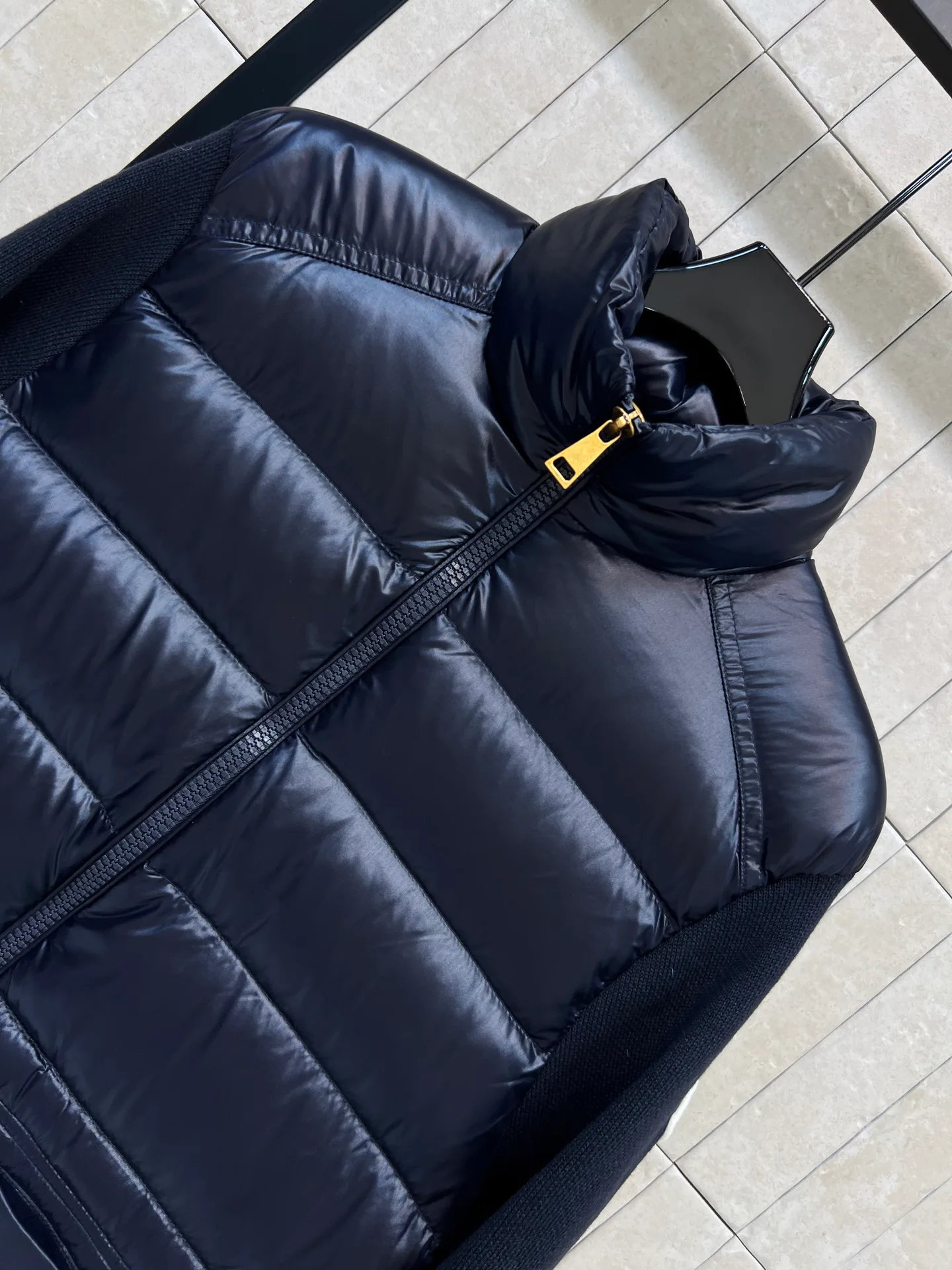 Куртки И Пуховики Женские Moncler 19337216