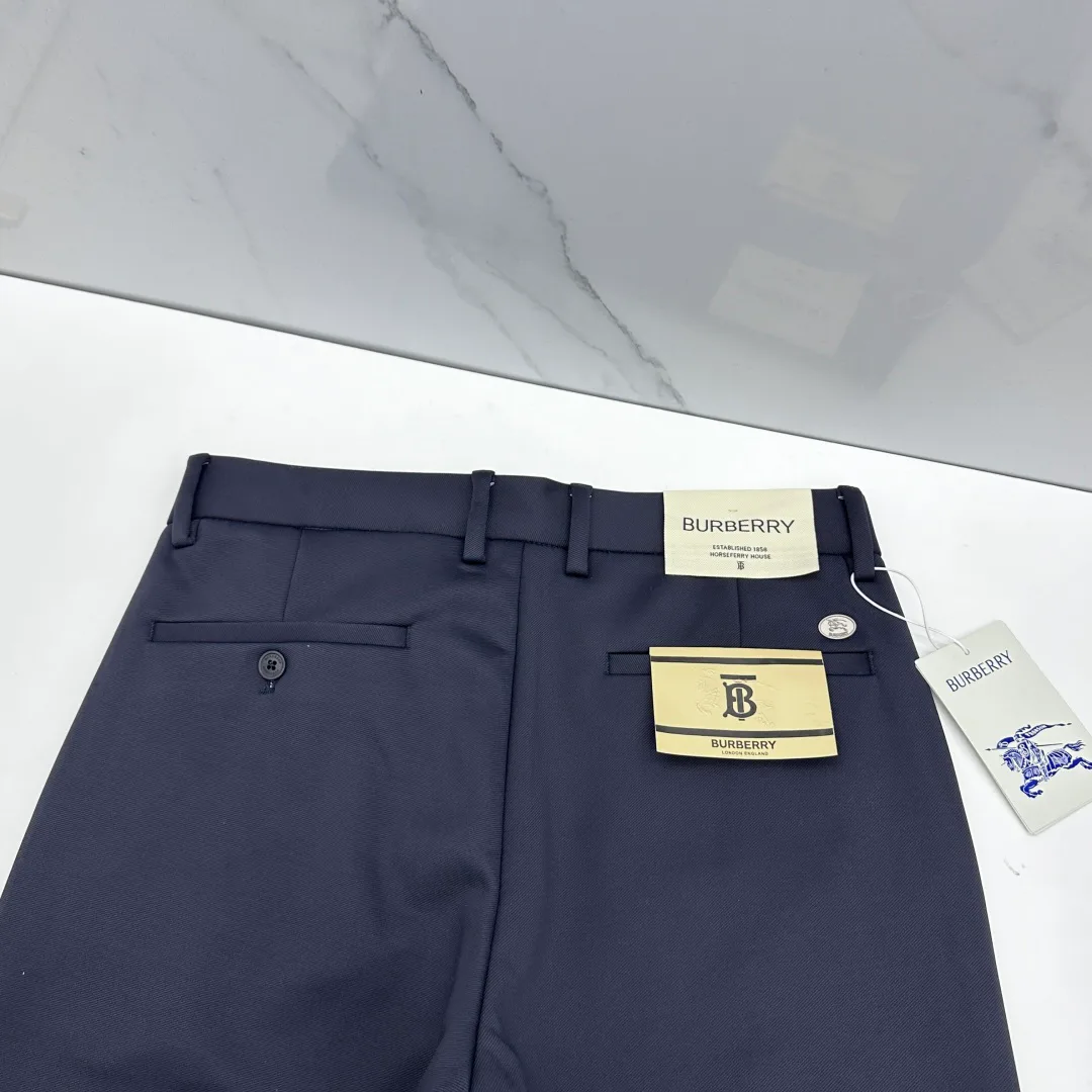 Брюки Мужские Burberry 18246804