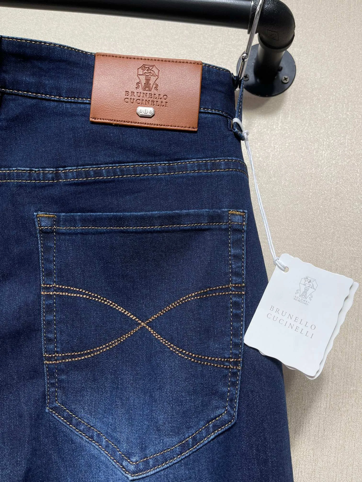 Джинсы Мужские Brunello Cucinelli 12551693