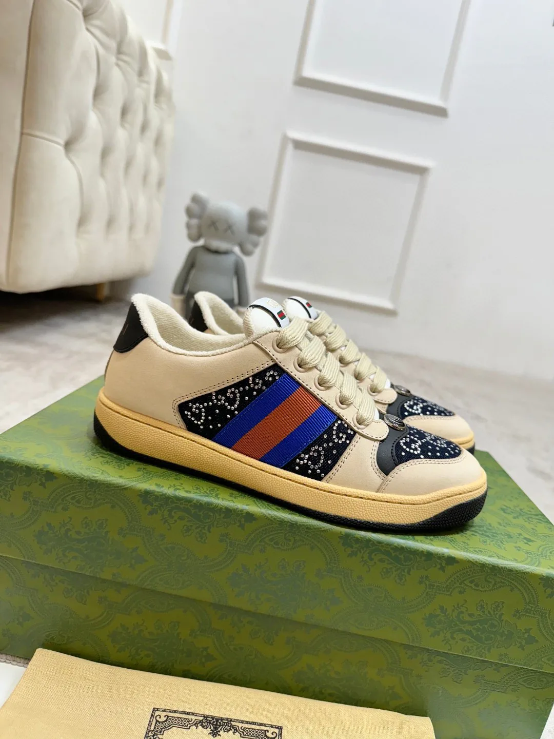 Кроссовки Женские Gucci 944951